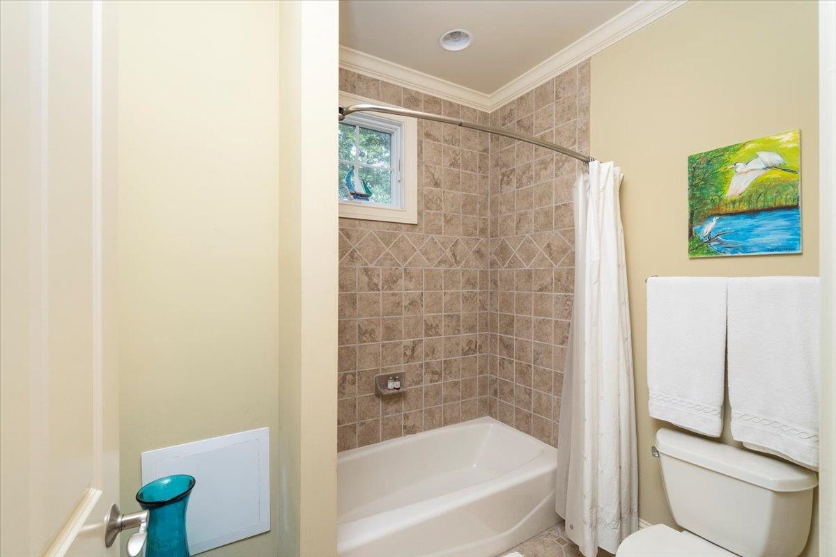 1020 HOMESTEAD image 29