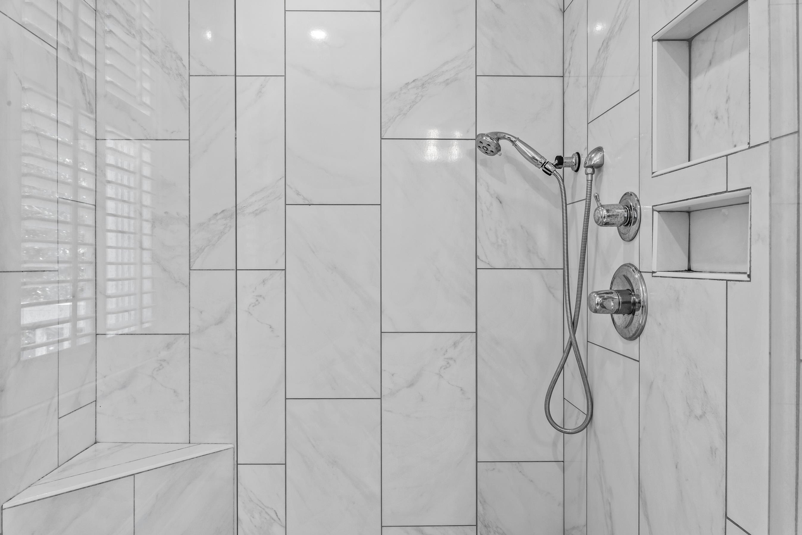 112 PORTERFIELD DRIVE image 27