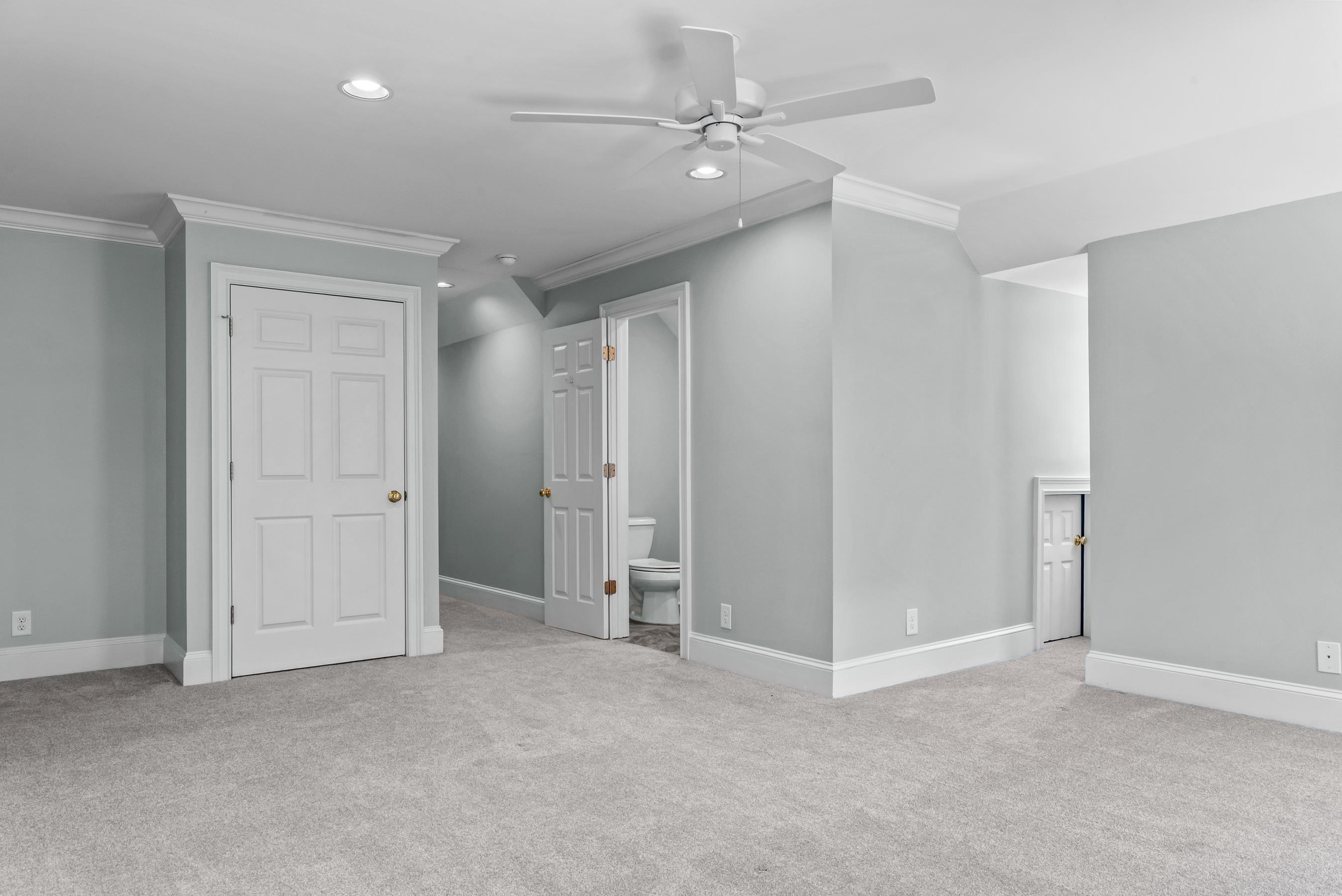 112 PORTERFIELD DRIVE image 39