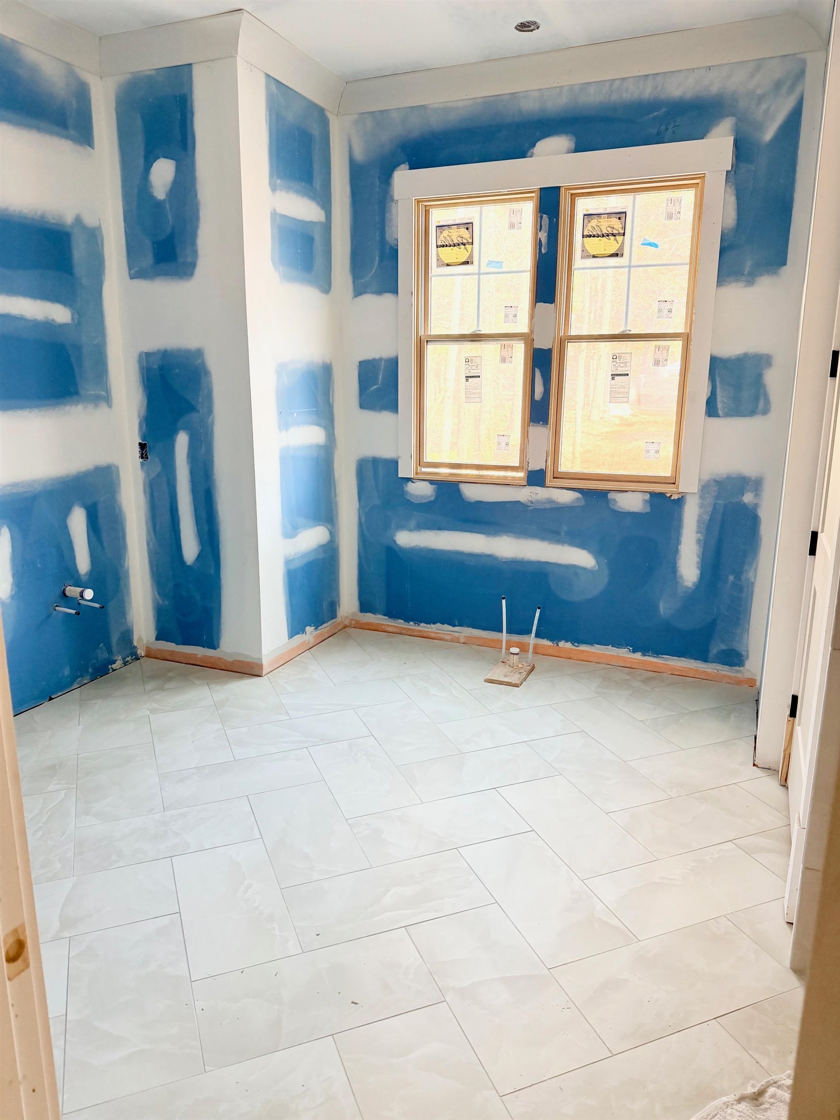 1030 PEARLS COURT image 10