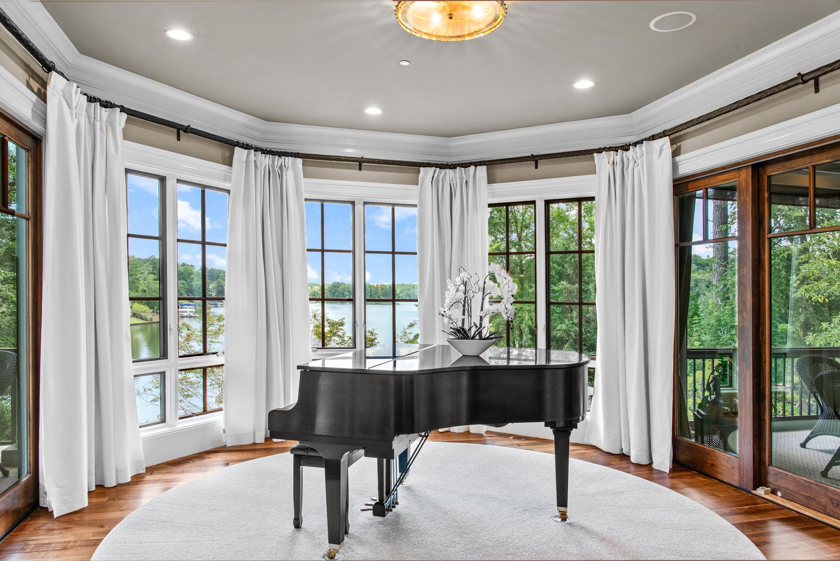 2260 SANDY FORD image 18