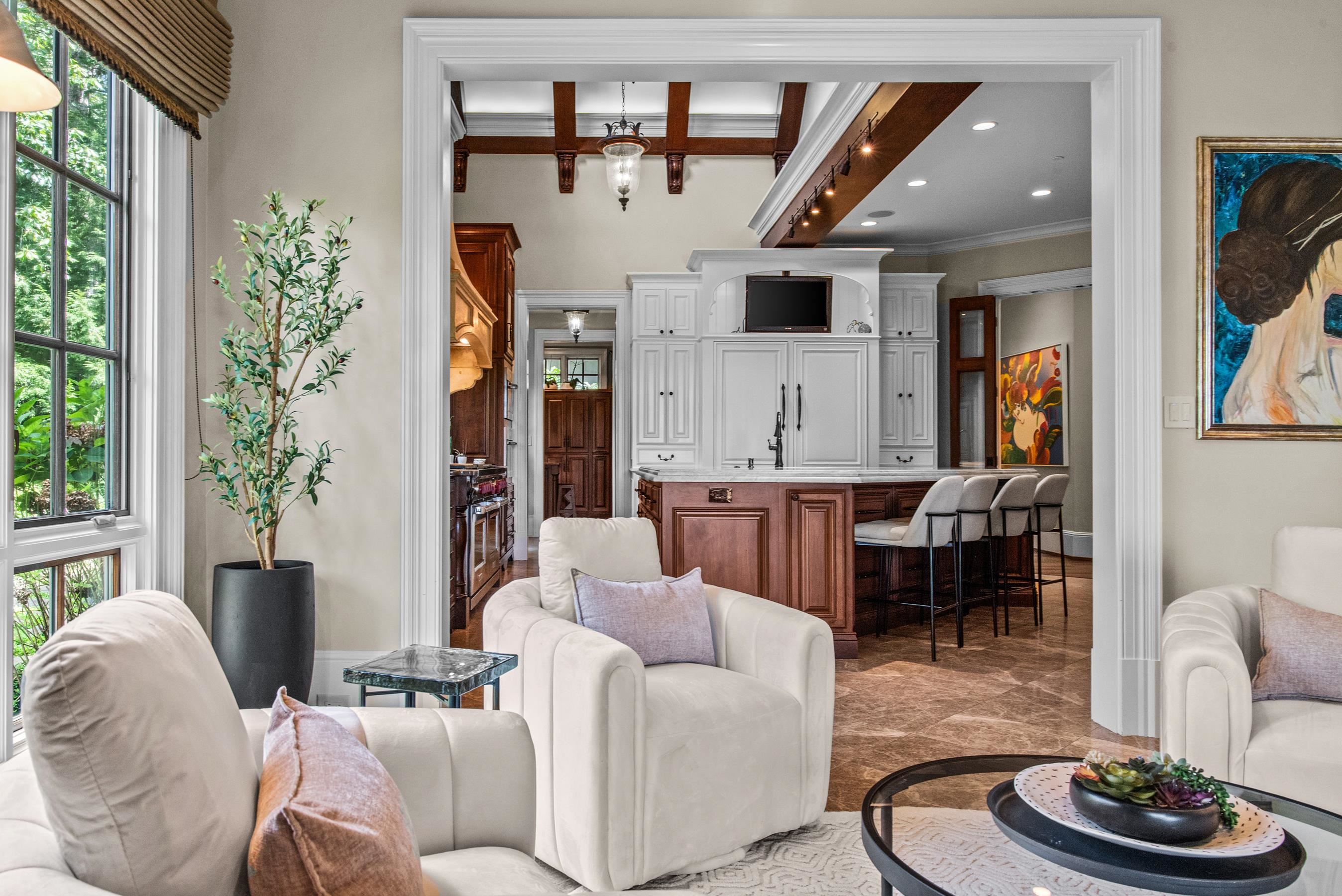 2260 SANDY FORD image 21