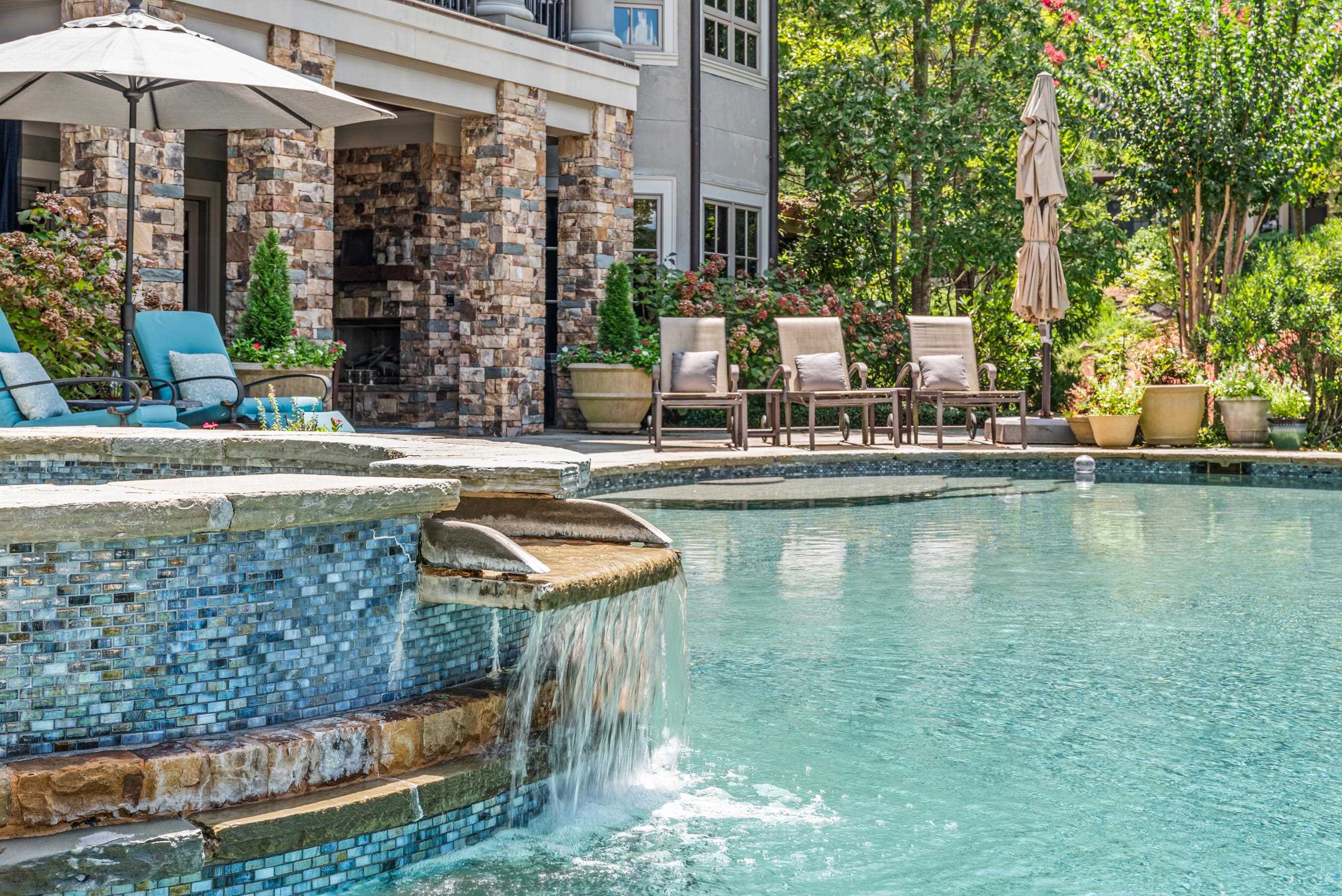 2260 SANDY FORD image 68