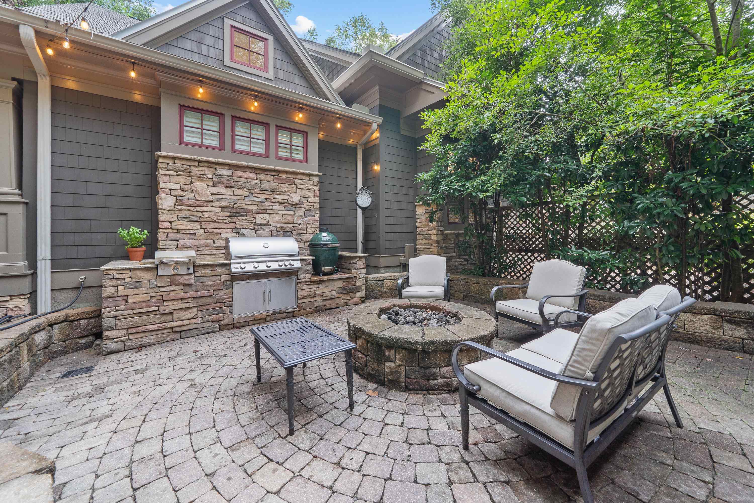 1041 LOCKETS TRAIL image 12