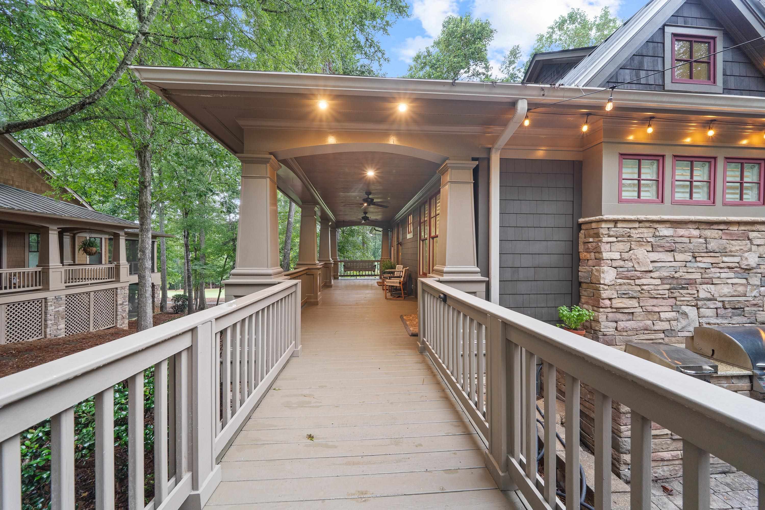 1041 LOCKETS TRAIL image 14