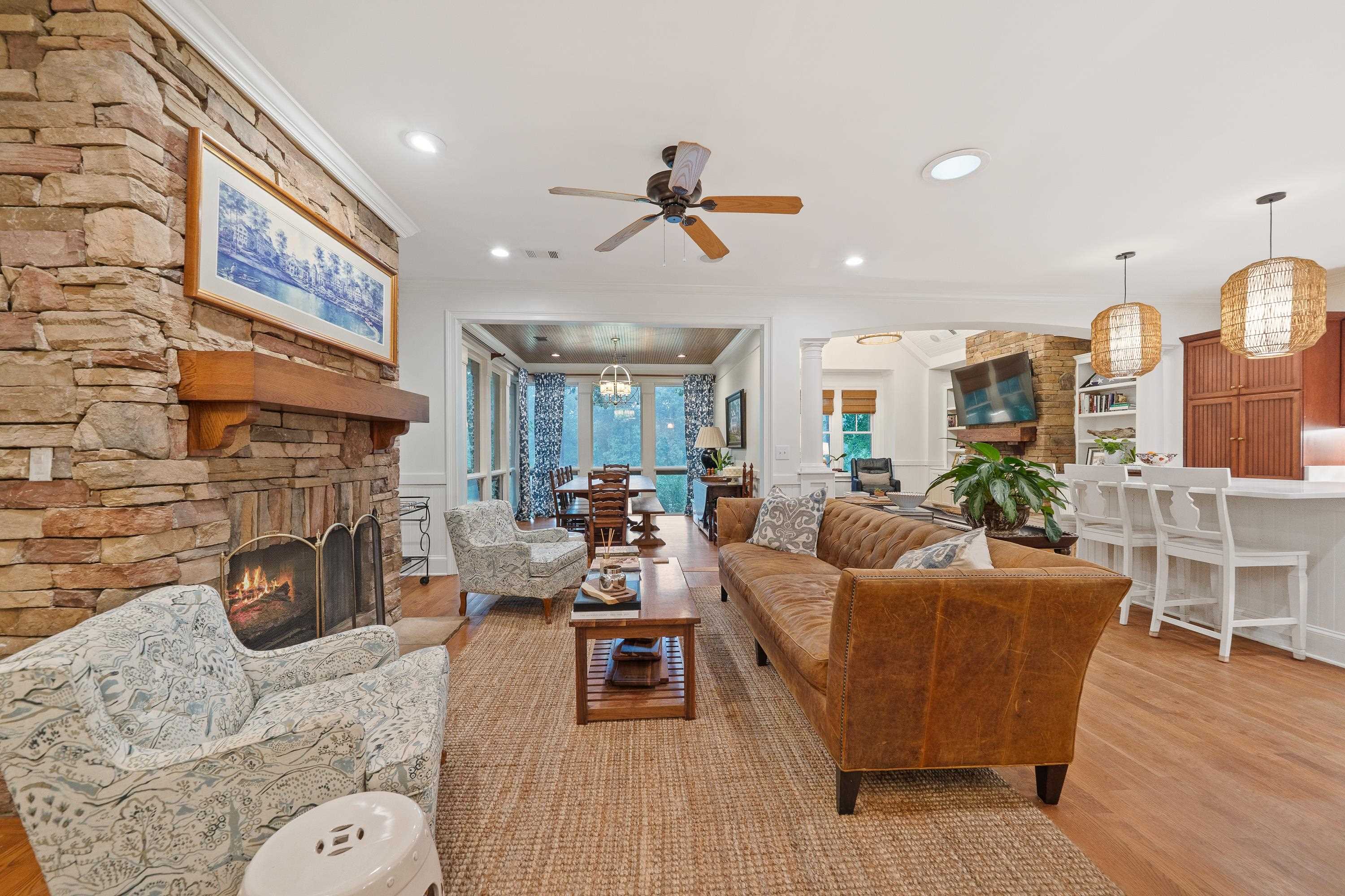 1041 LOCKETS TRAIL image 20