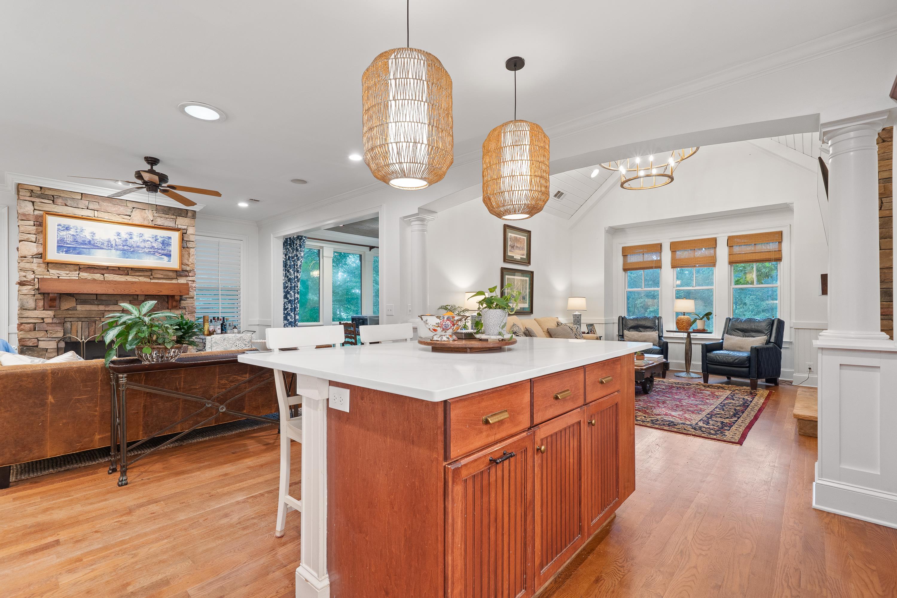 1041 LOCKETS TRAIL image 25