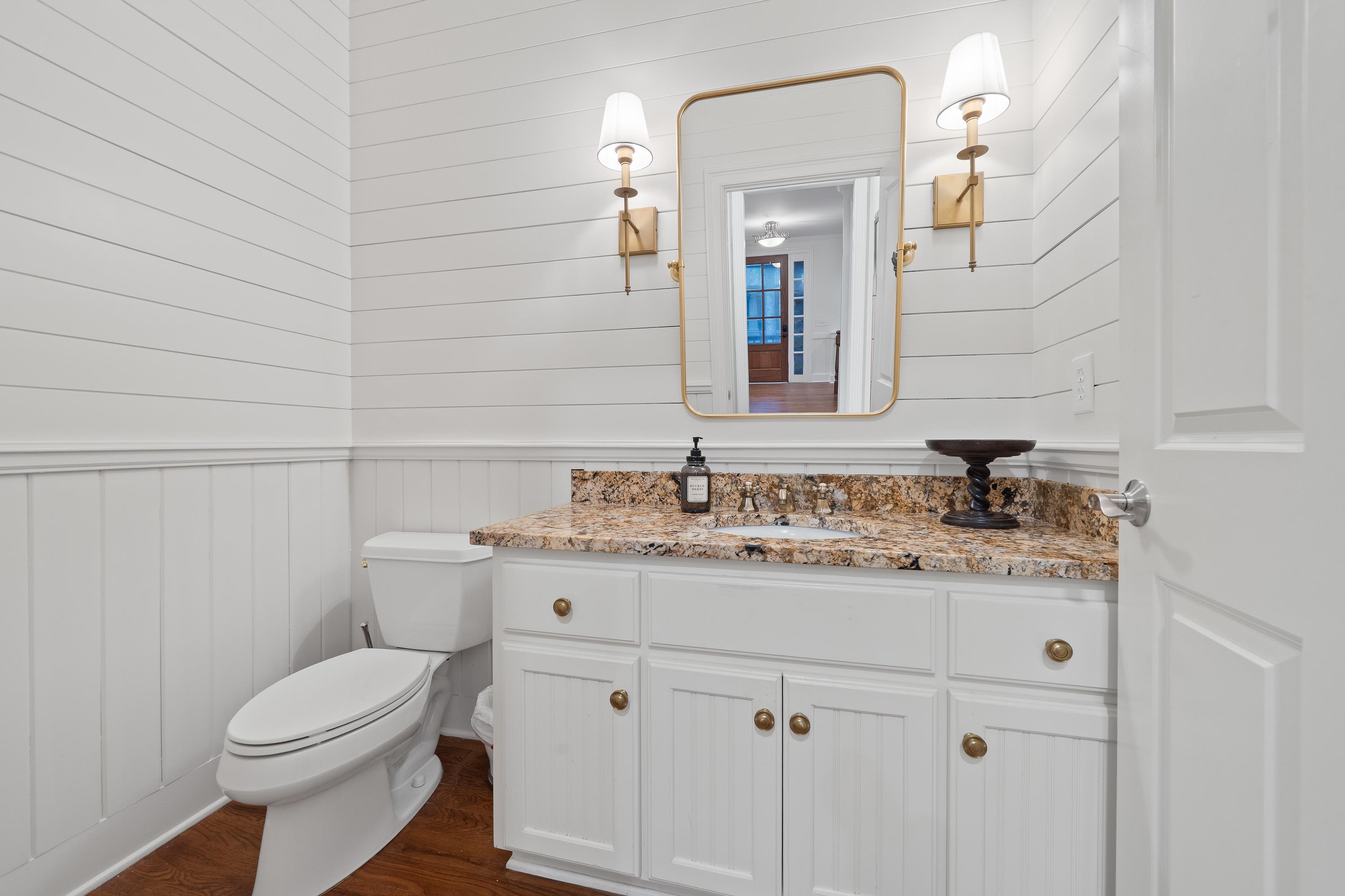 1041 LOCKETS TRAIL image 39