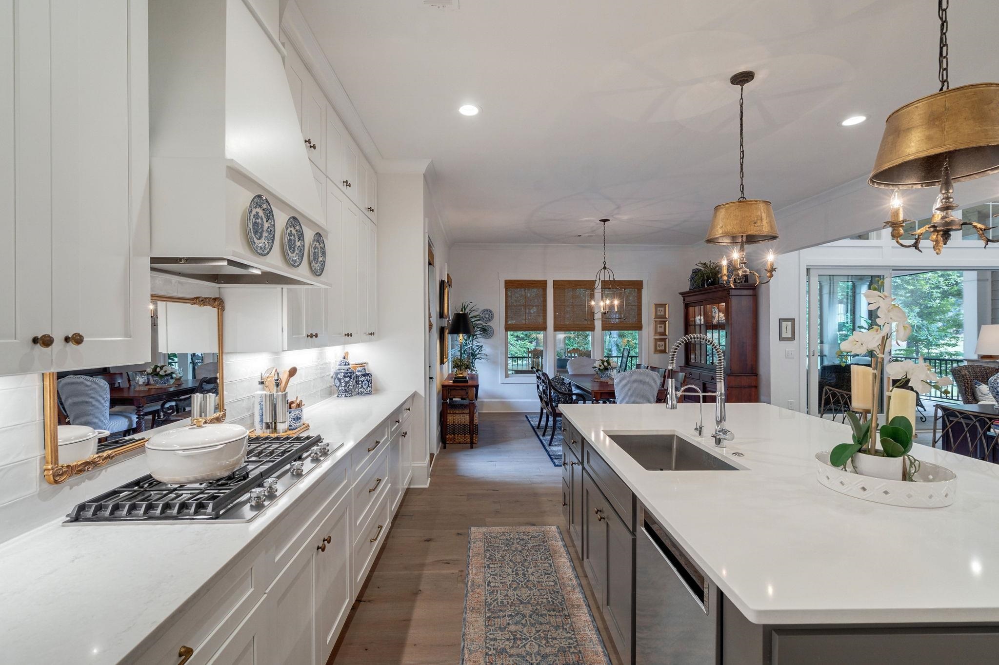 1041 LAKE POINTE SOUTH image 11