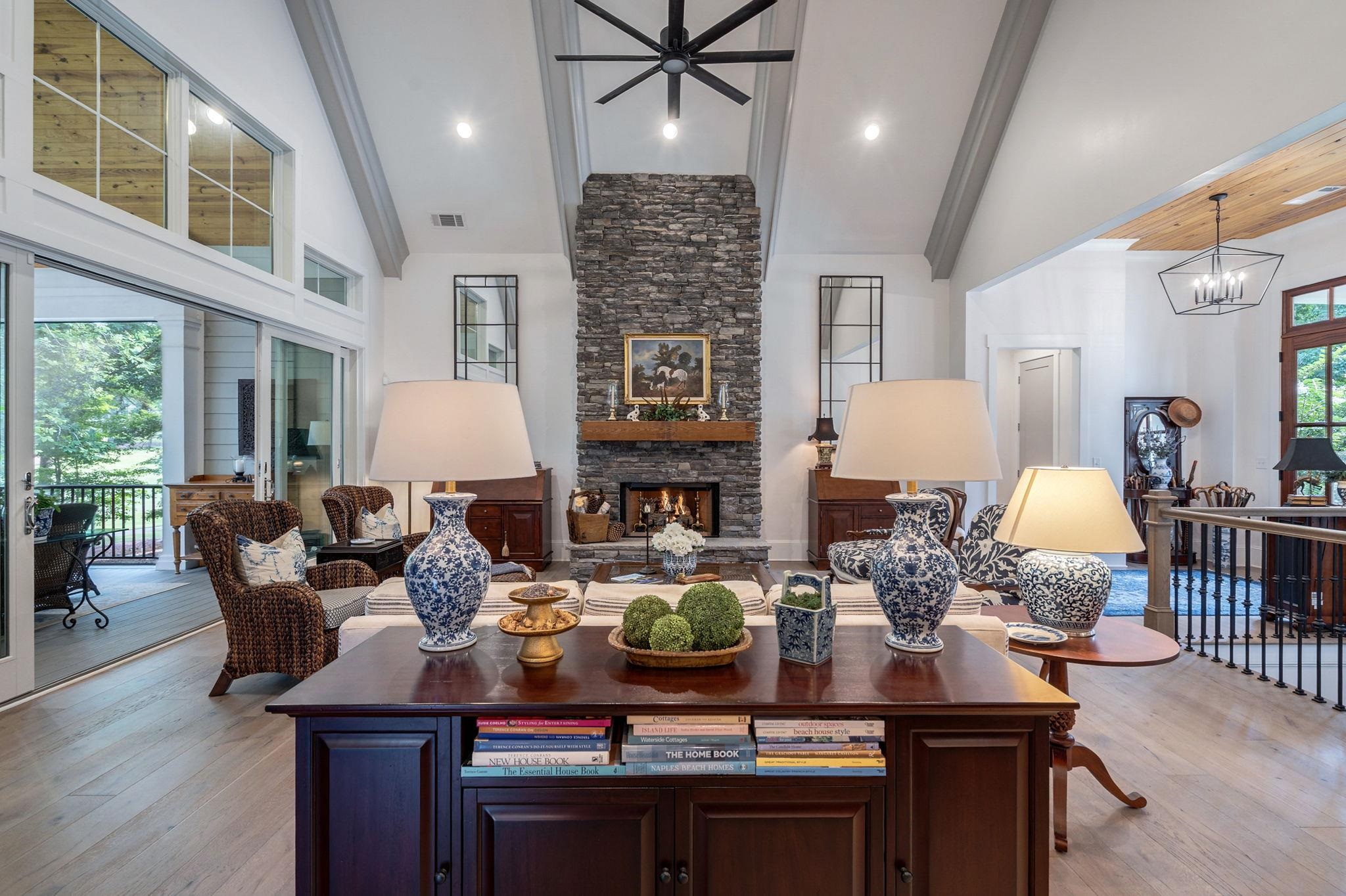 1041 LAKE POINTE SOUTH image 9