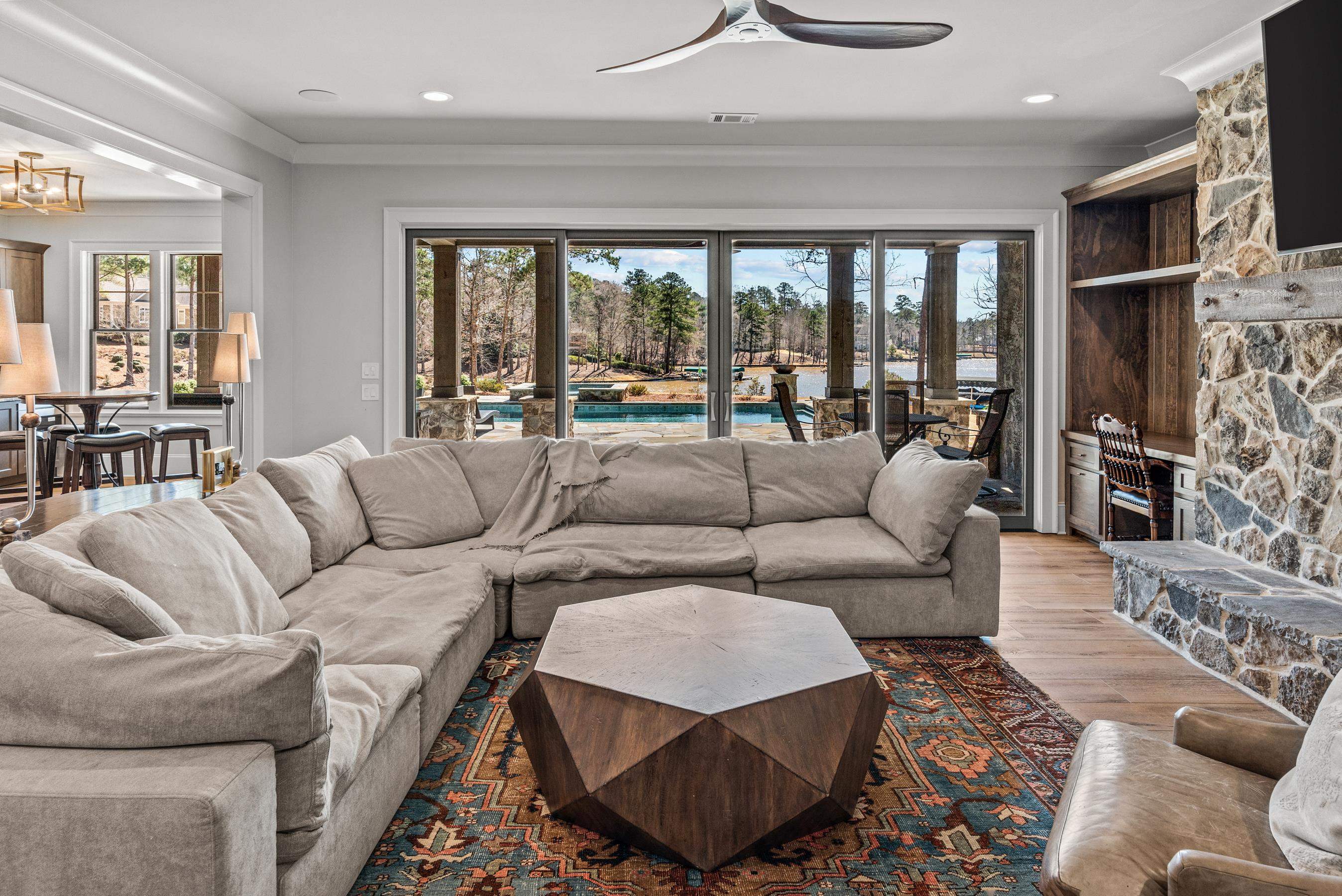 1051 LIBERTY BLUFF LANE image 54