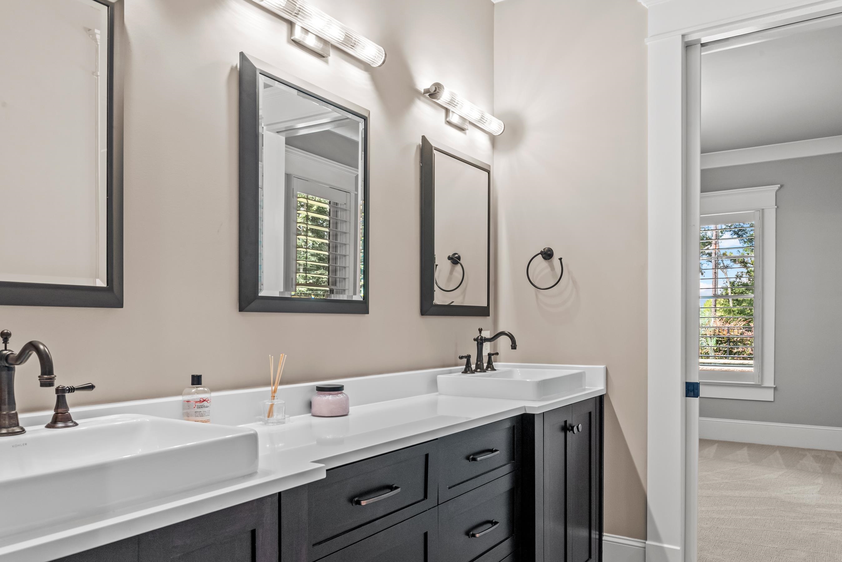 133 ASHLAND PLACE image 45