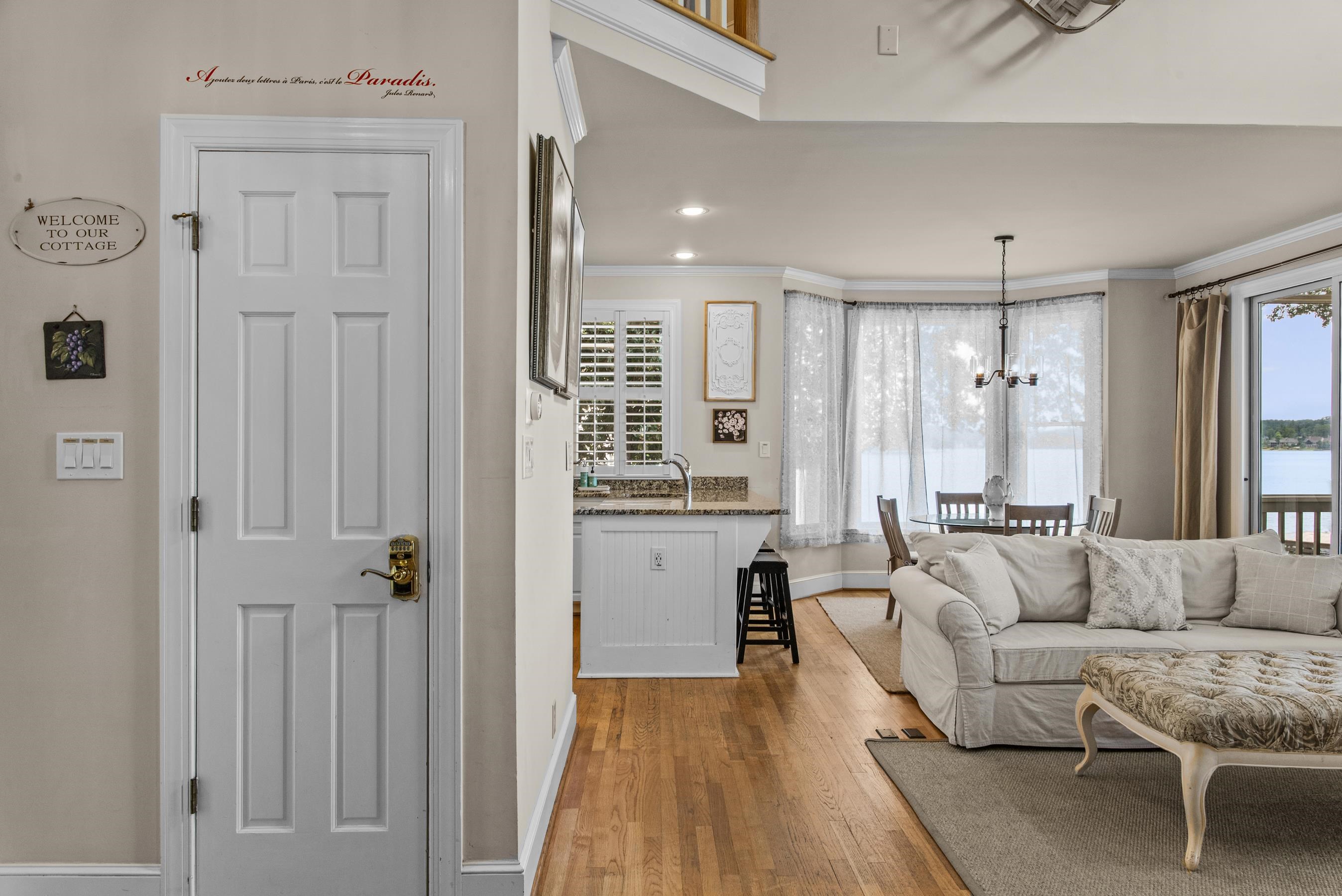 112 SEVEN OAKS COURT image 11