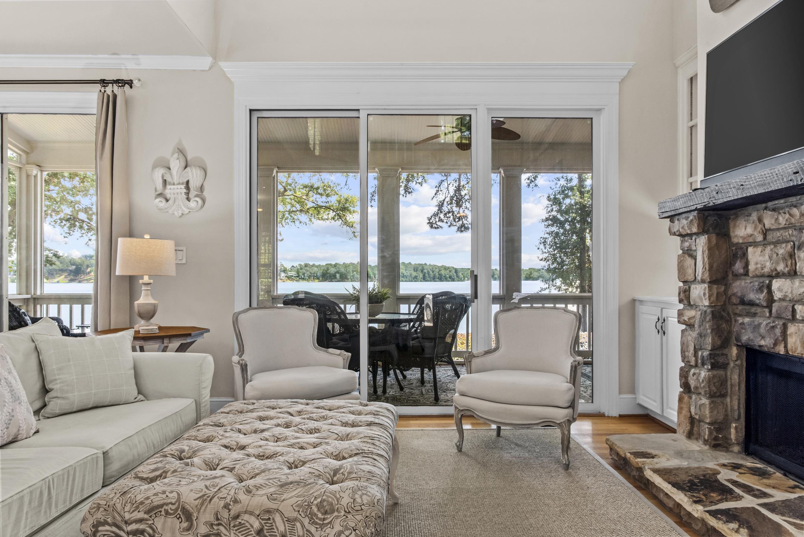 112 SEVEN OAKS COURT image 12