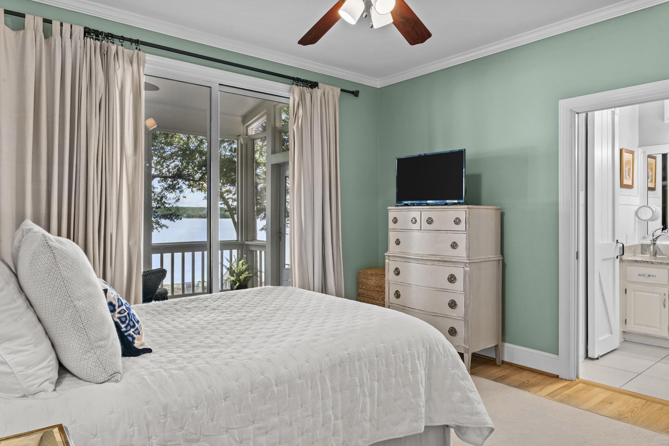 112 SEVEN OAKS COURT image 25