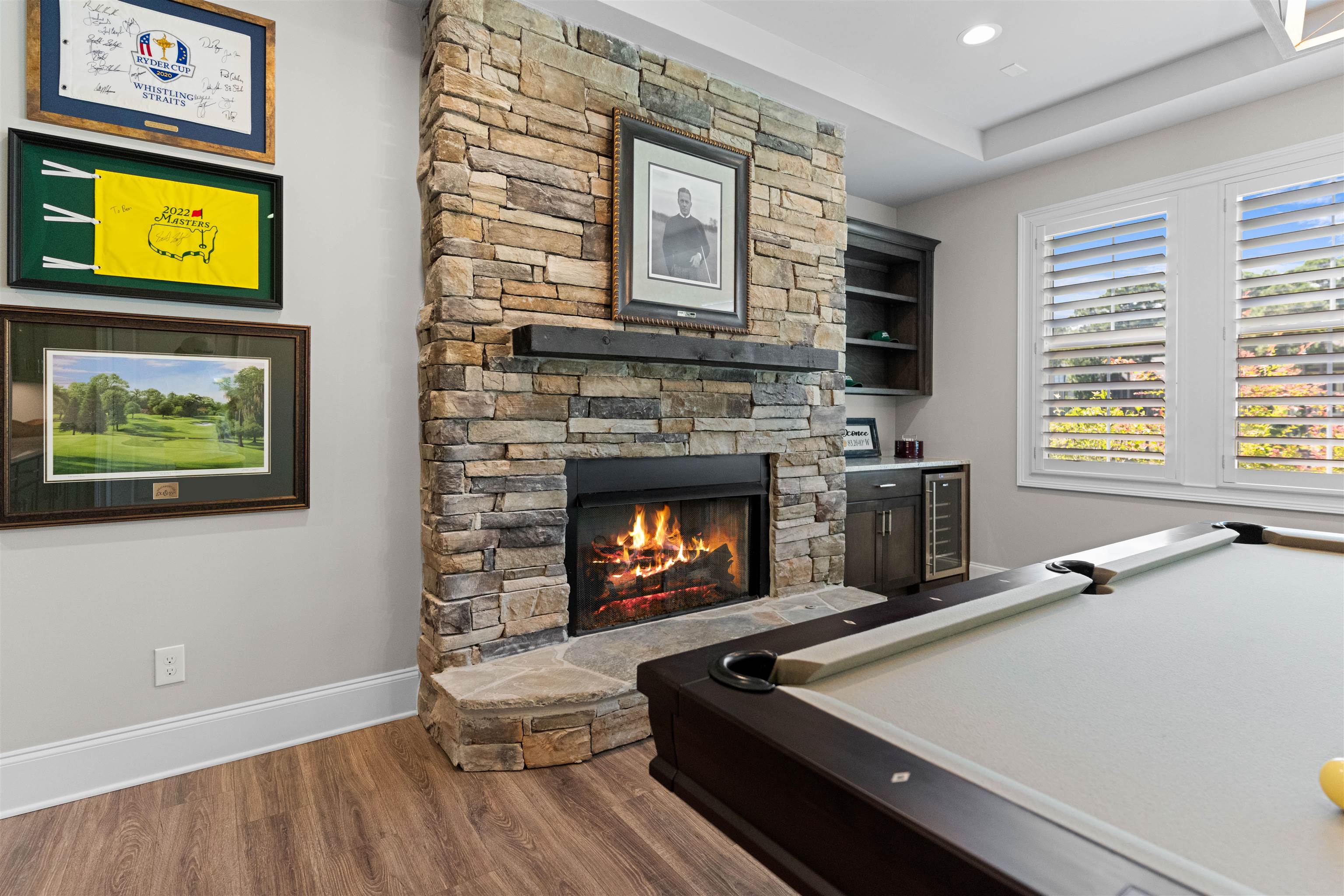 1071 CREEK BLUFF image 11