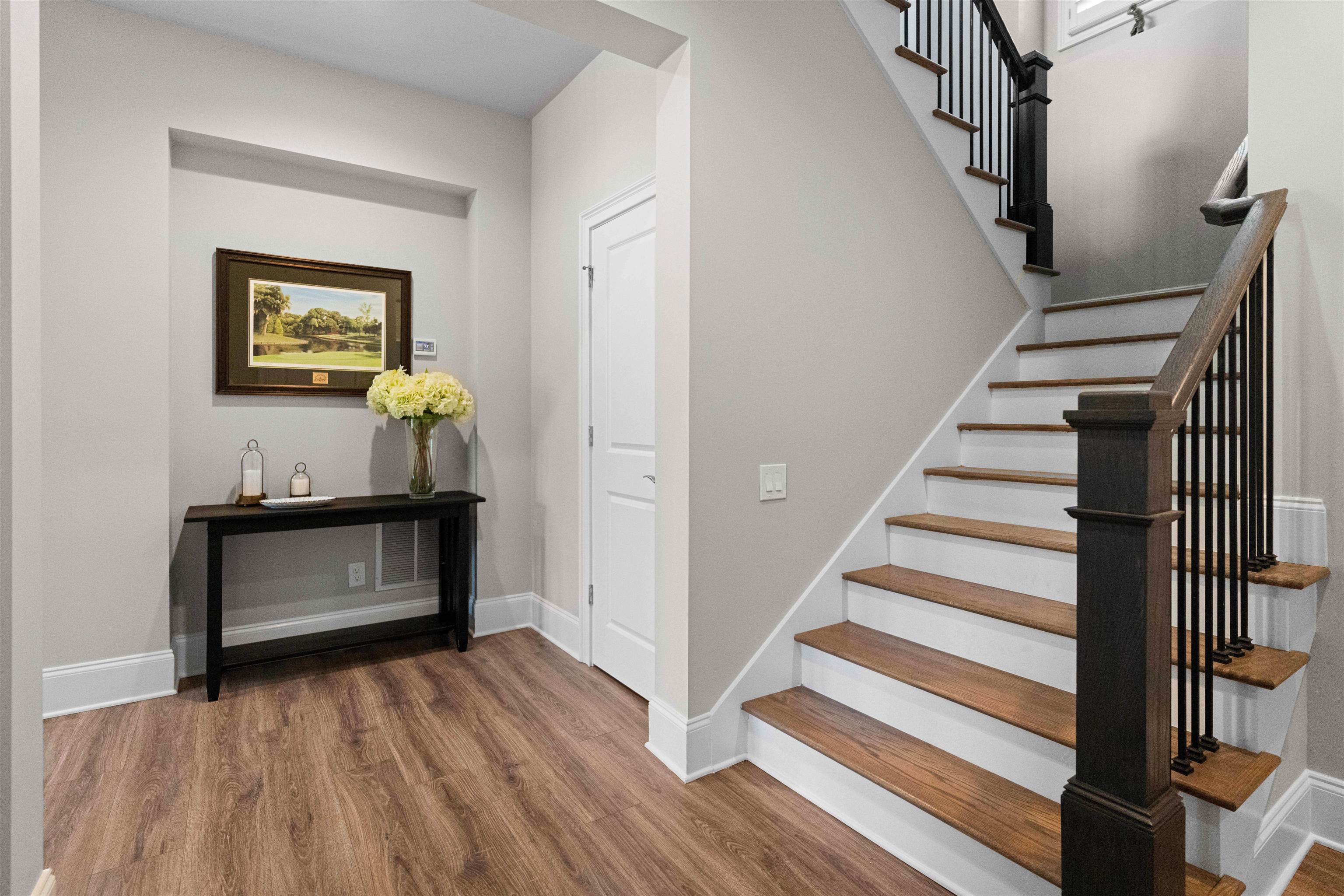 1071 CREEK BLUFF image 32