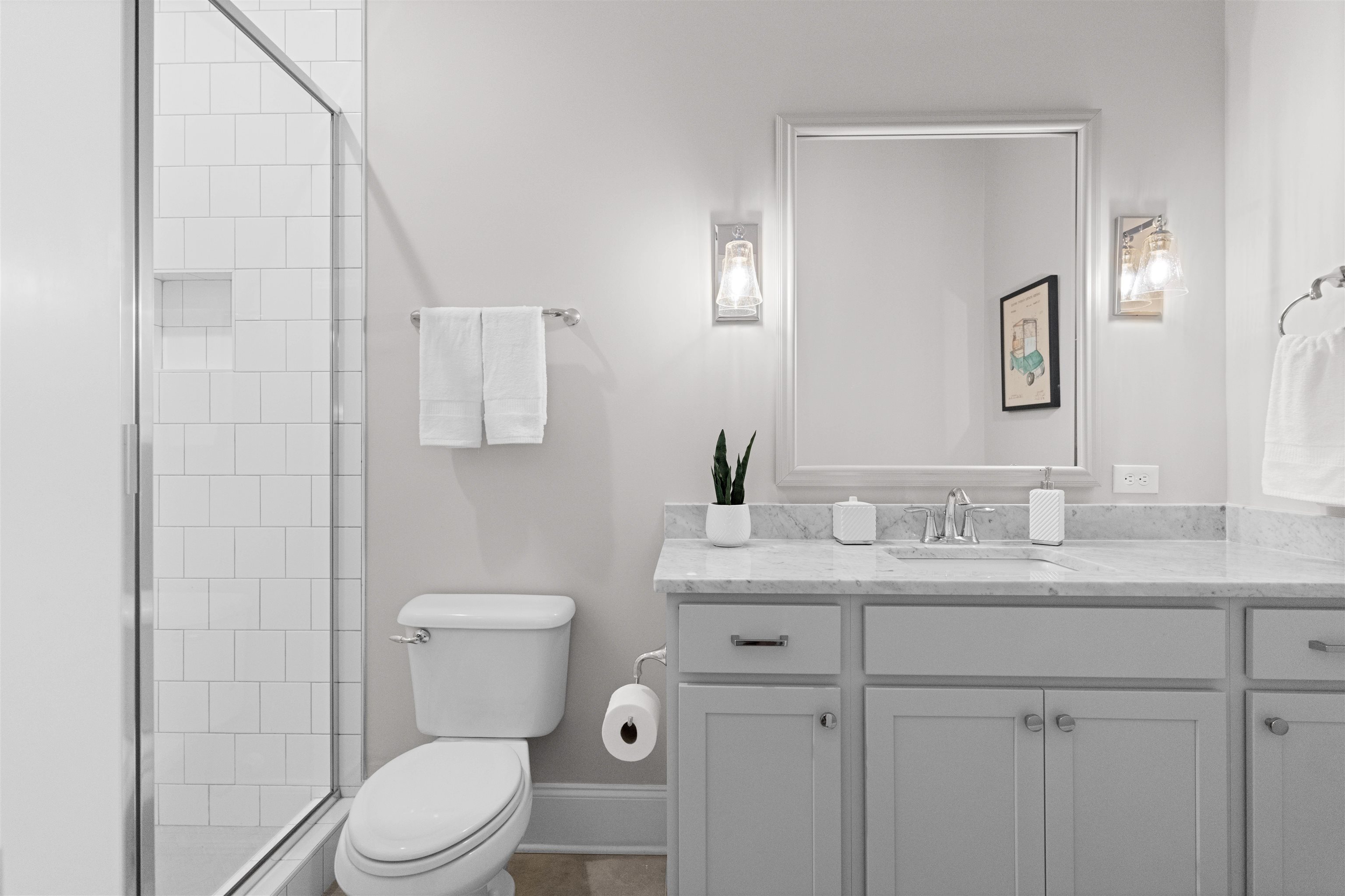 1071 CREEK BLUFF image 33