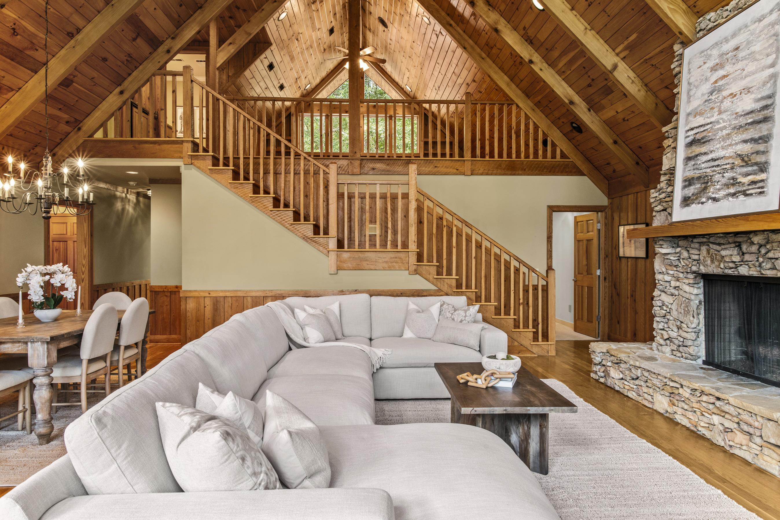 1201 LAKEVIEW COURT image 28