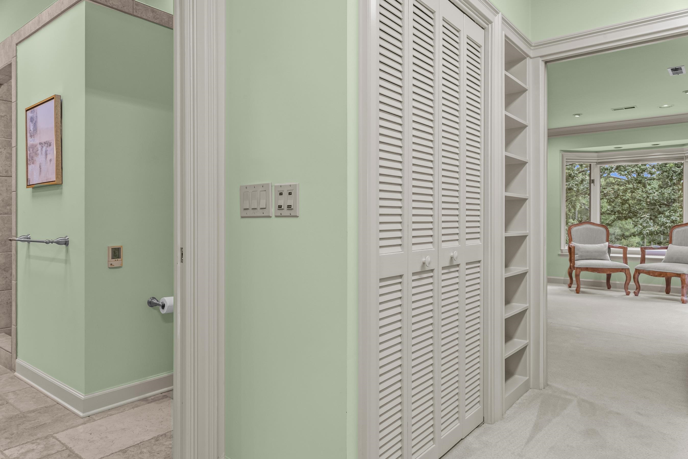 1201 LAKEVIEW COURT image 34