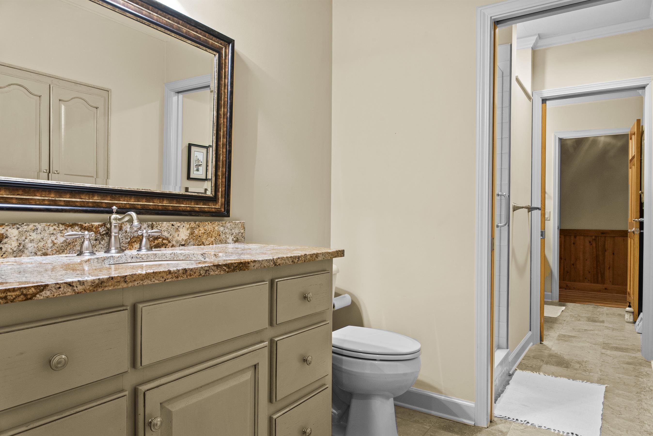 1201 LAKEVIEW COURT image 38