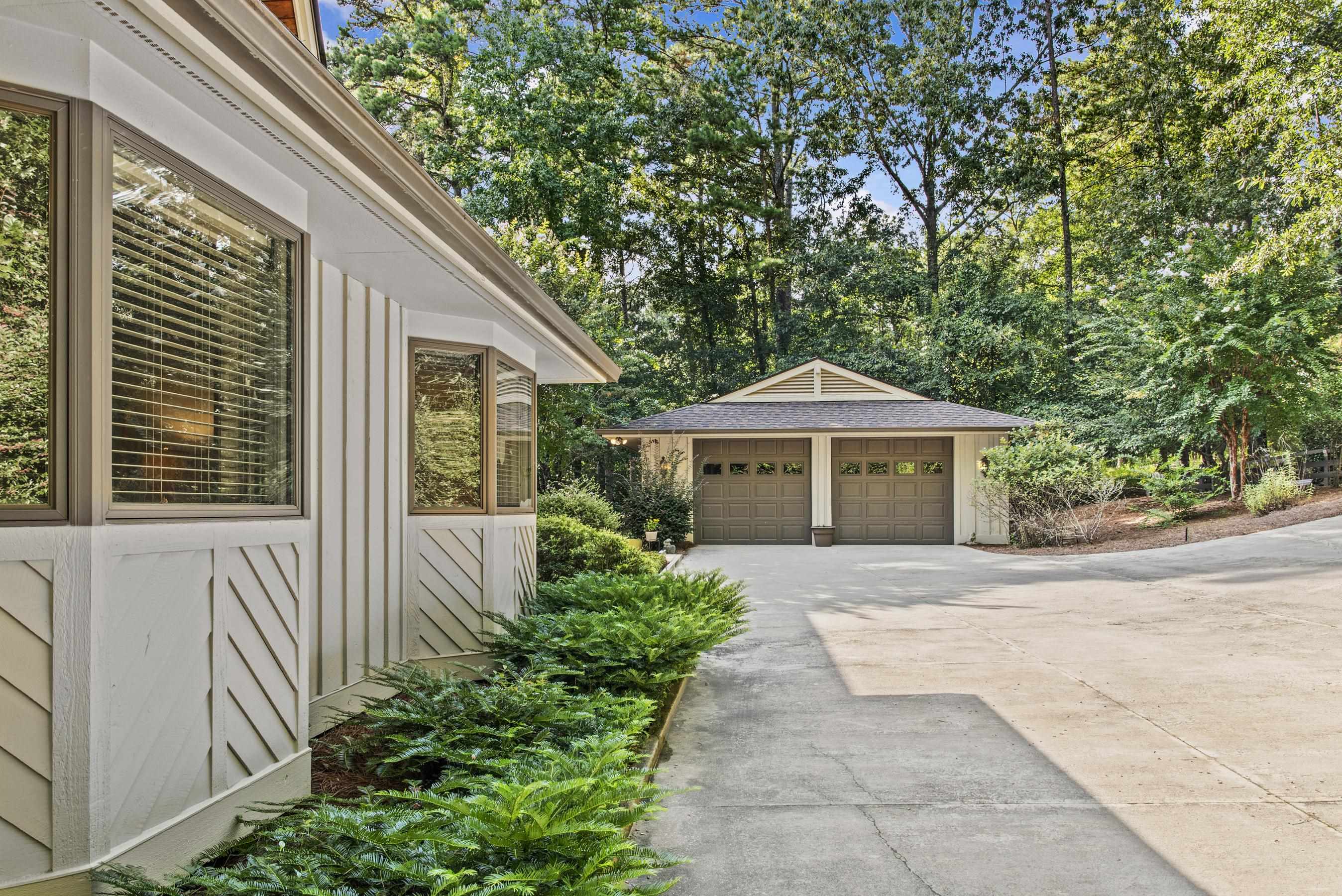 1201 LAKEVIEW COURT image 53