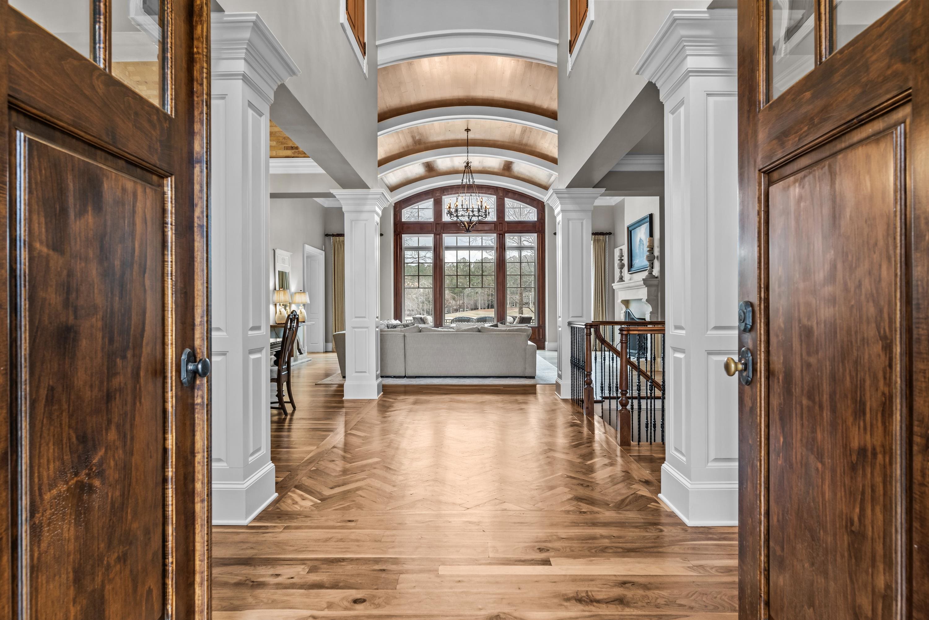 1251 LAKE CLUB DRIVE image 6