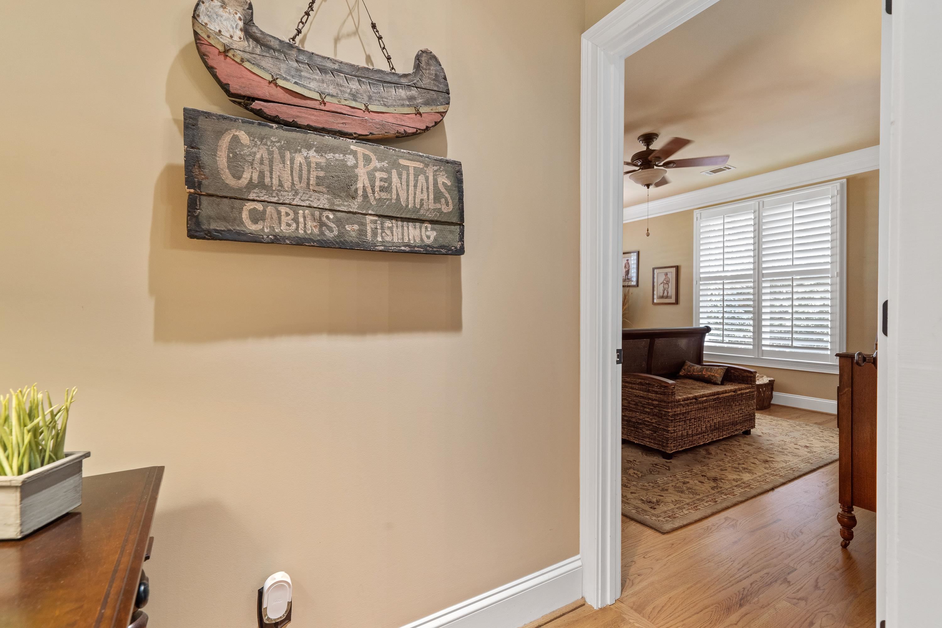 1071 EAGLEWOOD WAY image 23