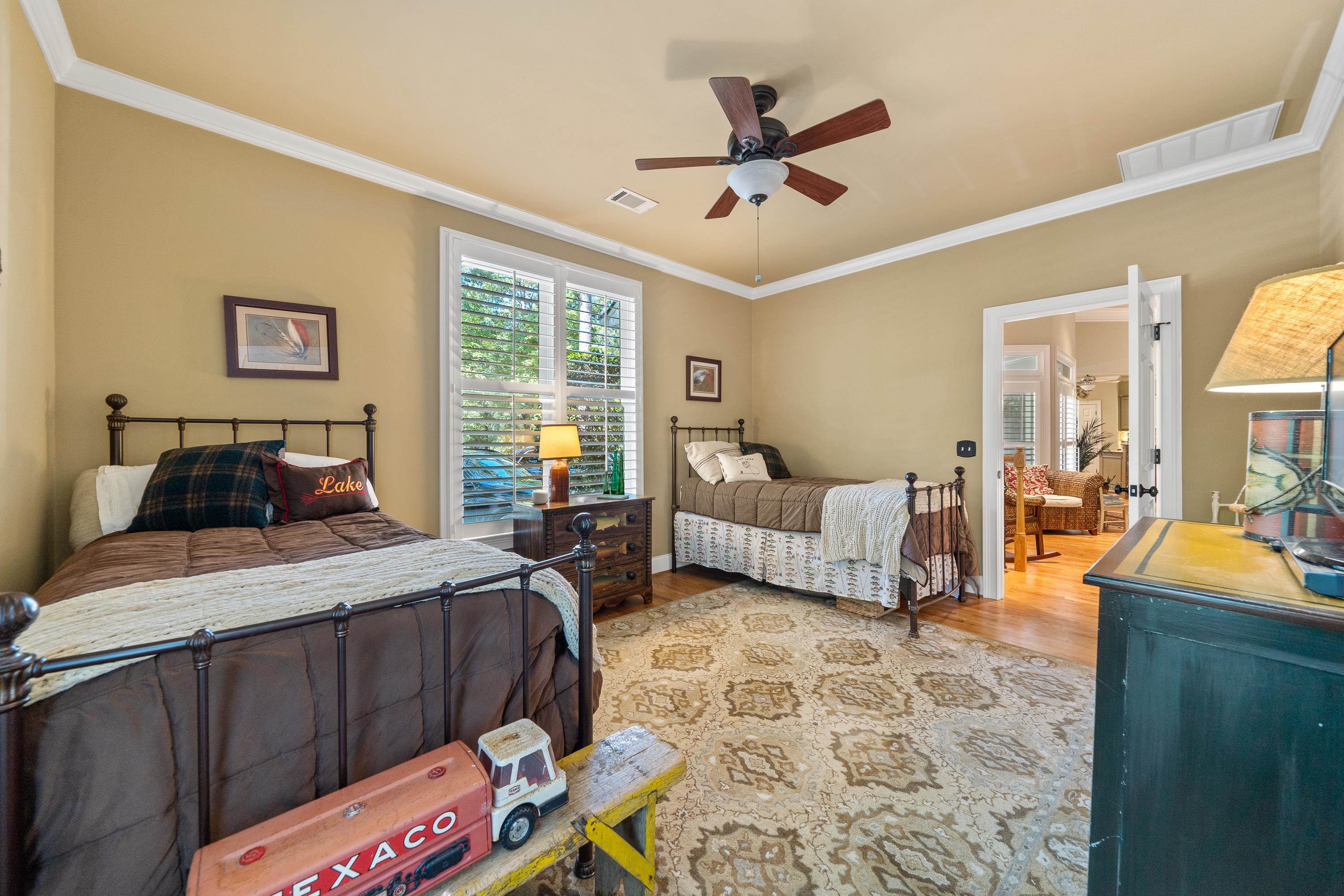 1071 EAGLEWOOD WAY image 31