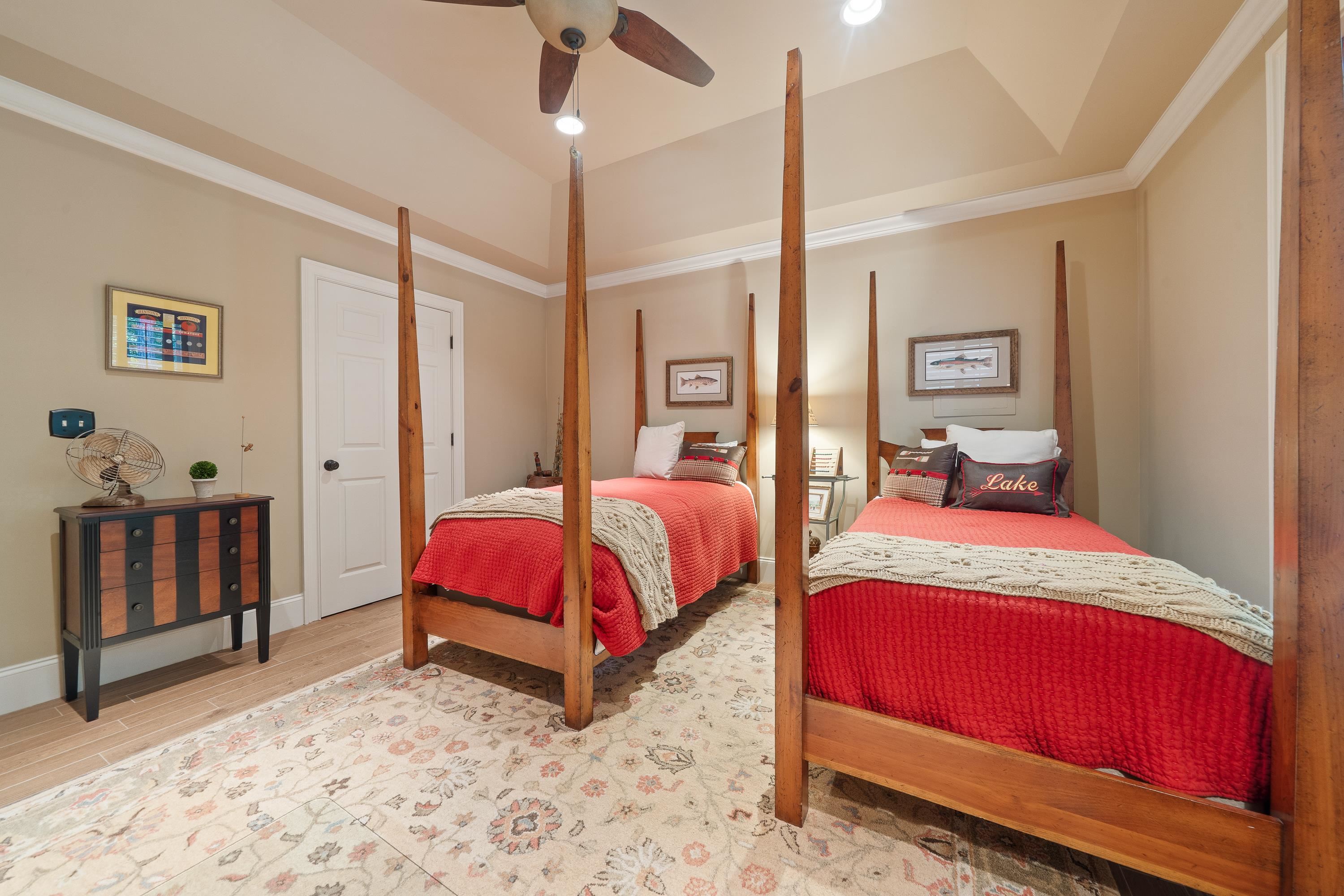 1071 EAGLEWOOD WAY image 56