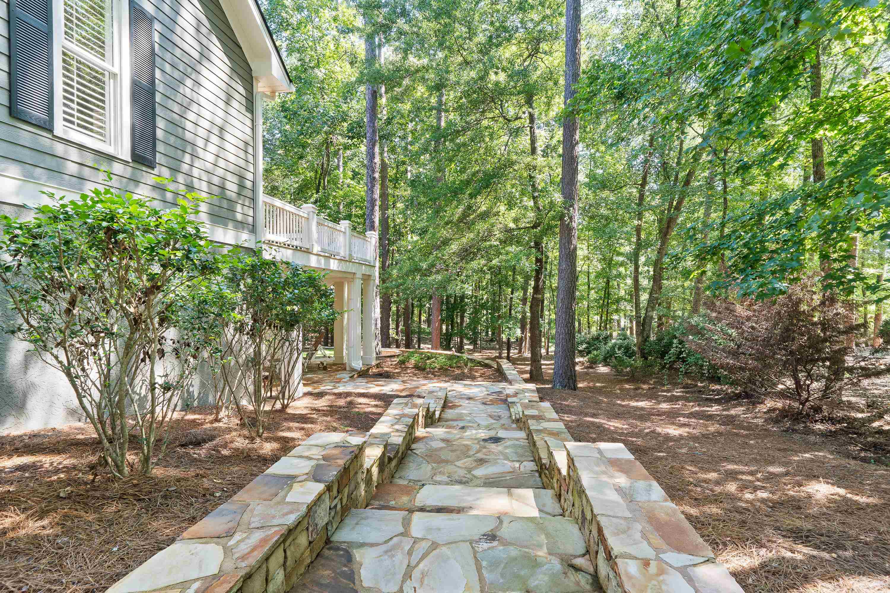 1071 EAGLEWOOD WAY image 62