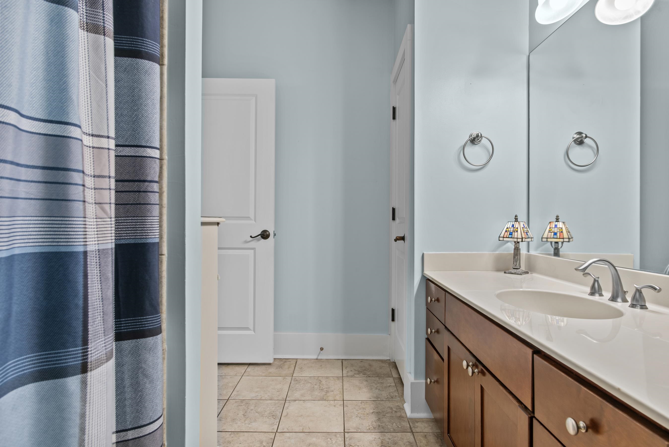 110 EDGEWOOD COURT image 25