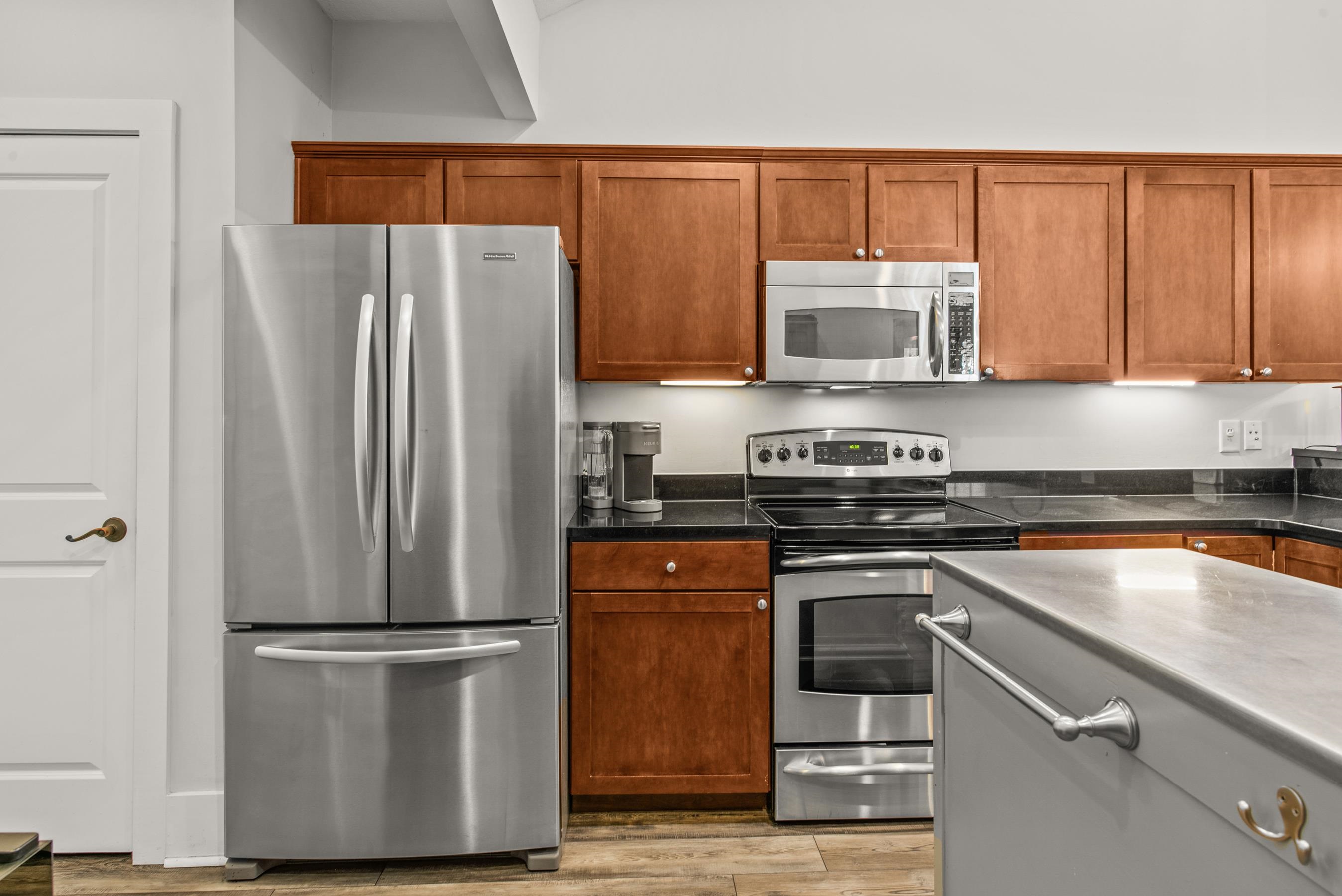 110 EDGEWOOD COURT image 32