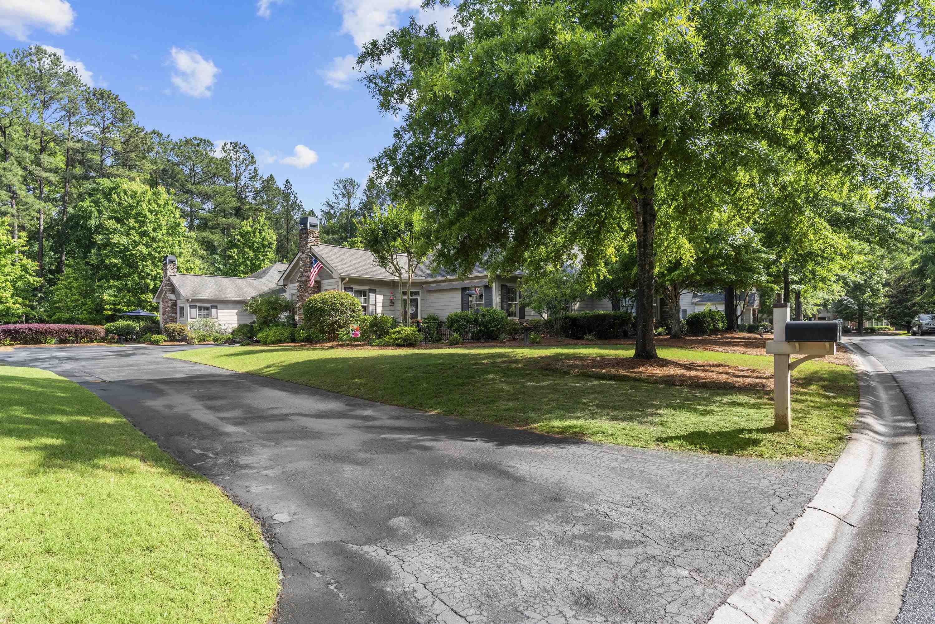 110 EDGEWOOD COURT image 47