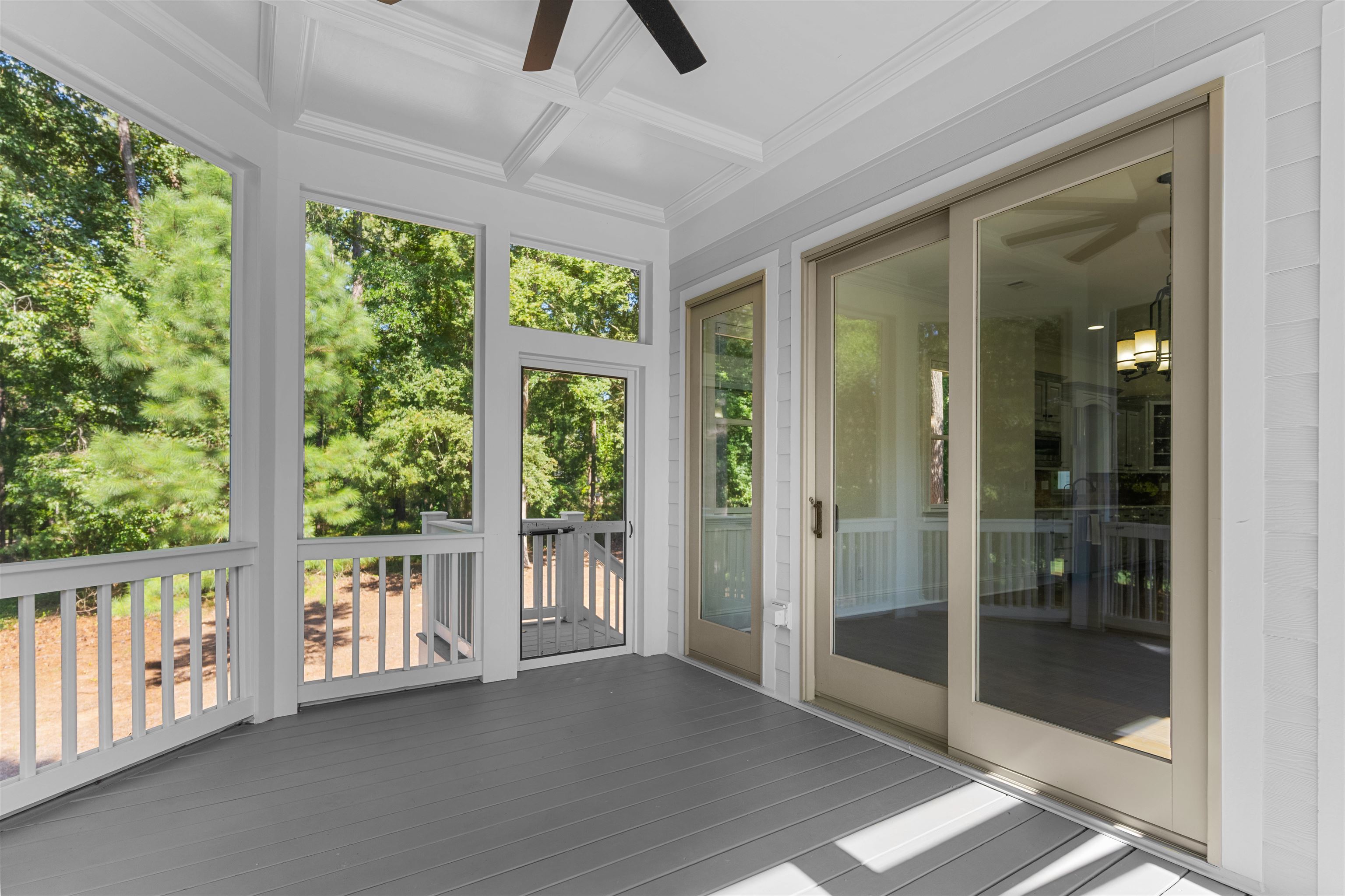 1011 RIDGE TERRACE image 27