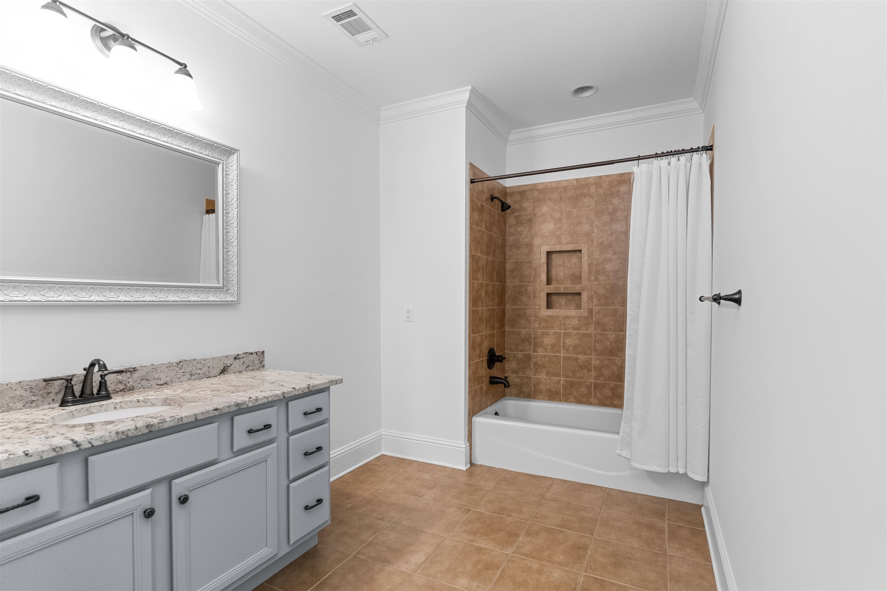 1011 RIDGE TERRACE image 54