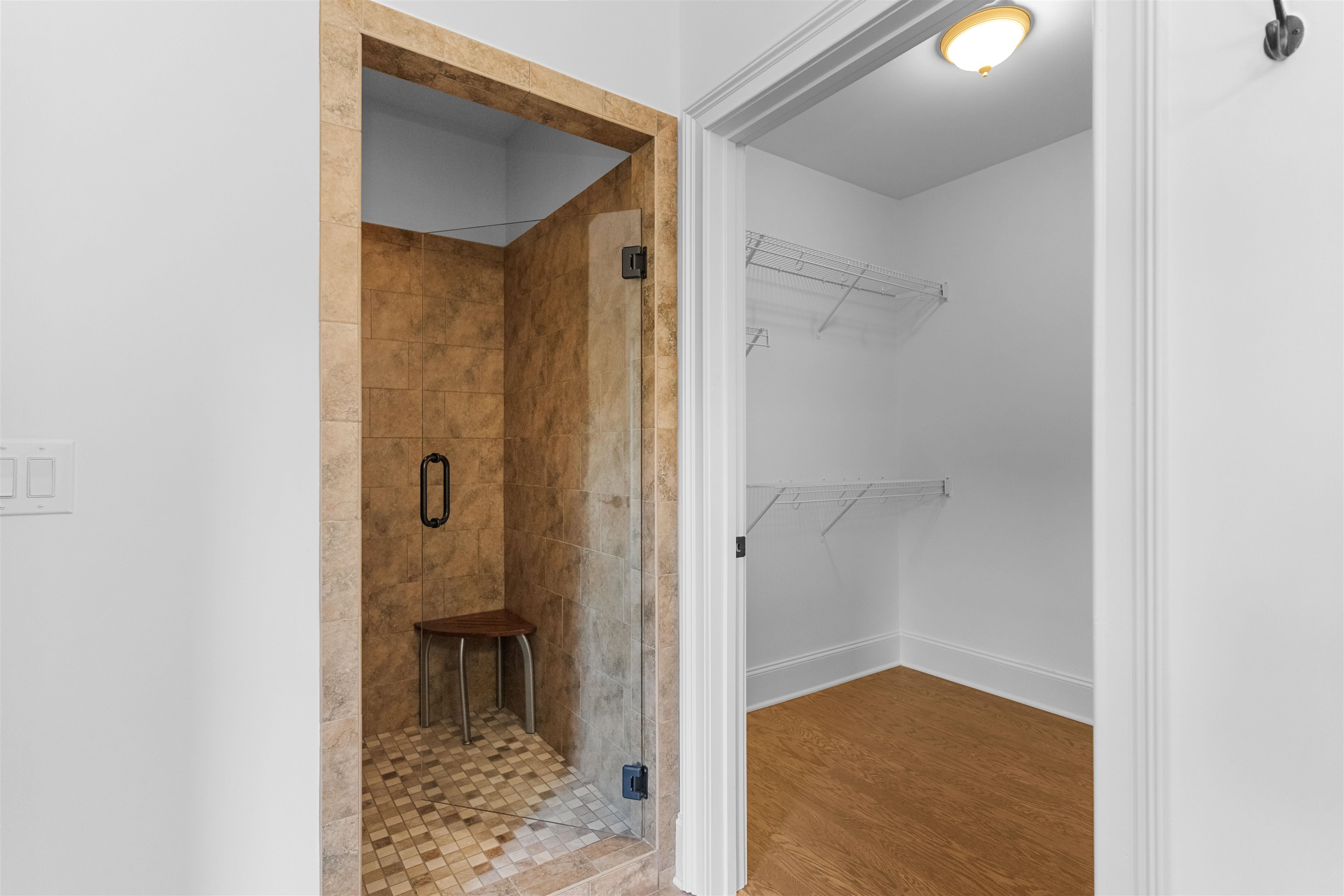 1011 RIDGE TERRACE image 60