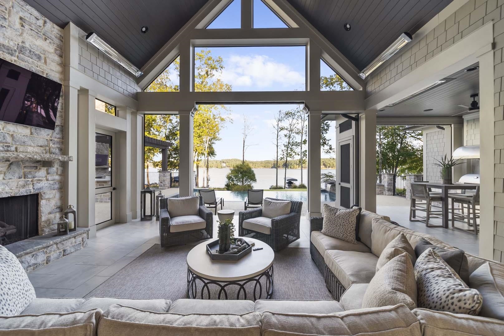 2960 LINGER LONGER DRIVE image 17