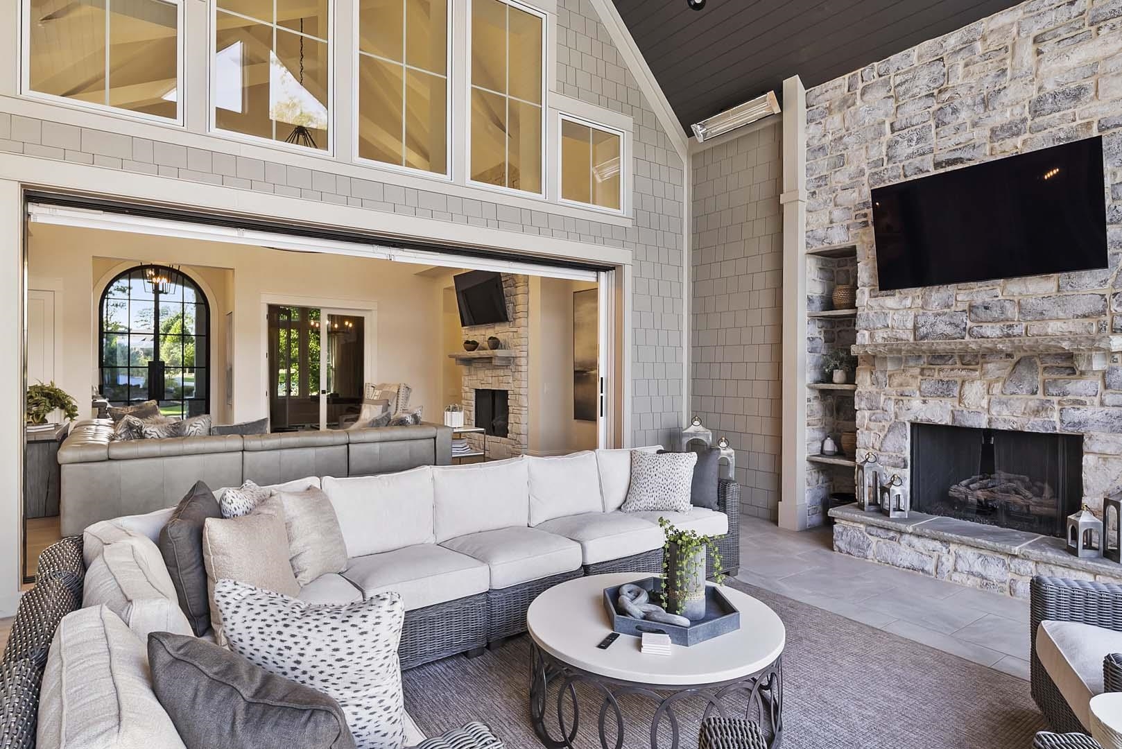 2960 LINGER LONGER DRIVE image 21