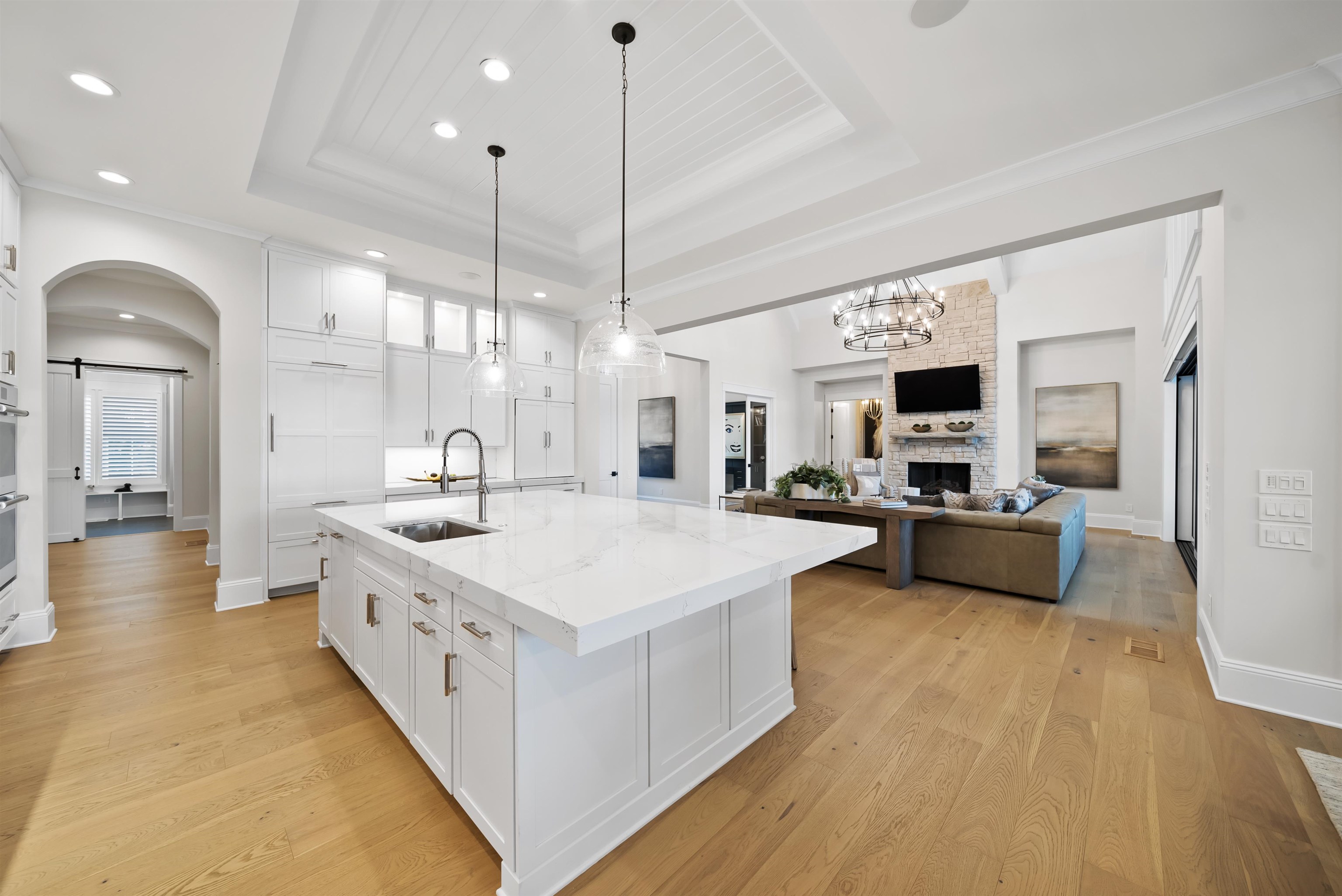 2960 LINGER LONGER DRIVE image 26