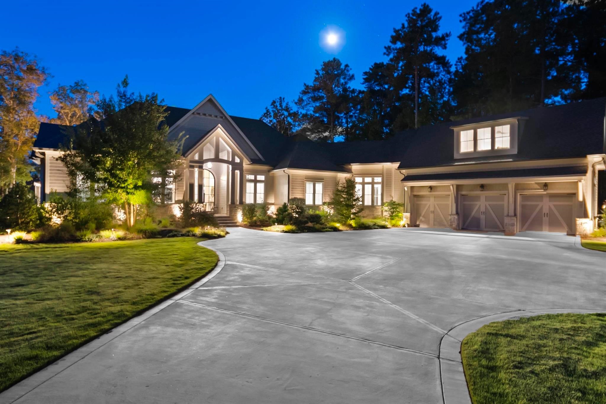 2960 LINGER LONGER DRIVE image 5