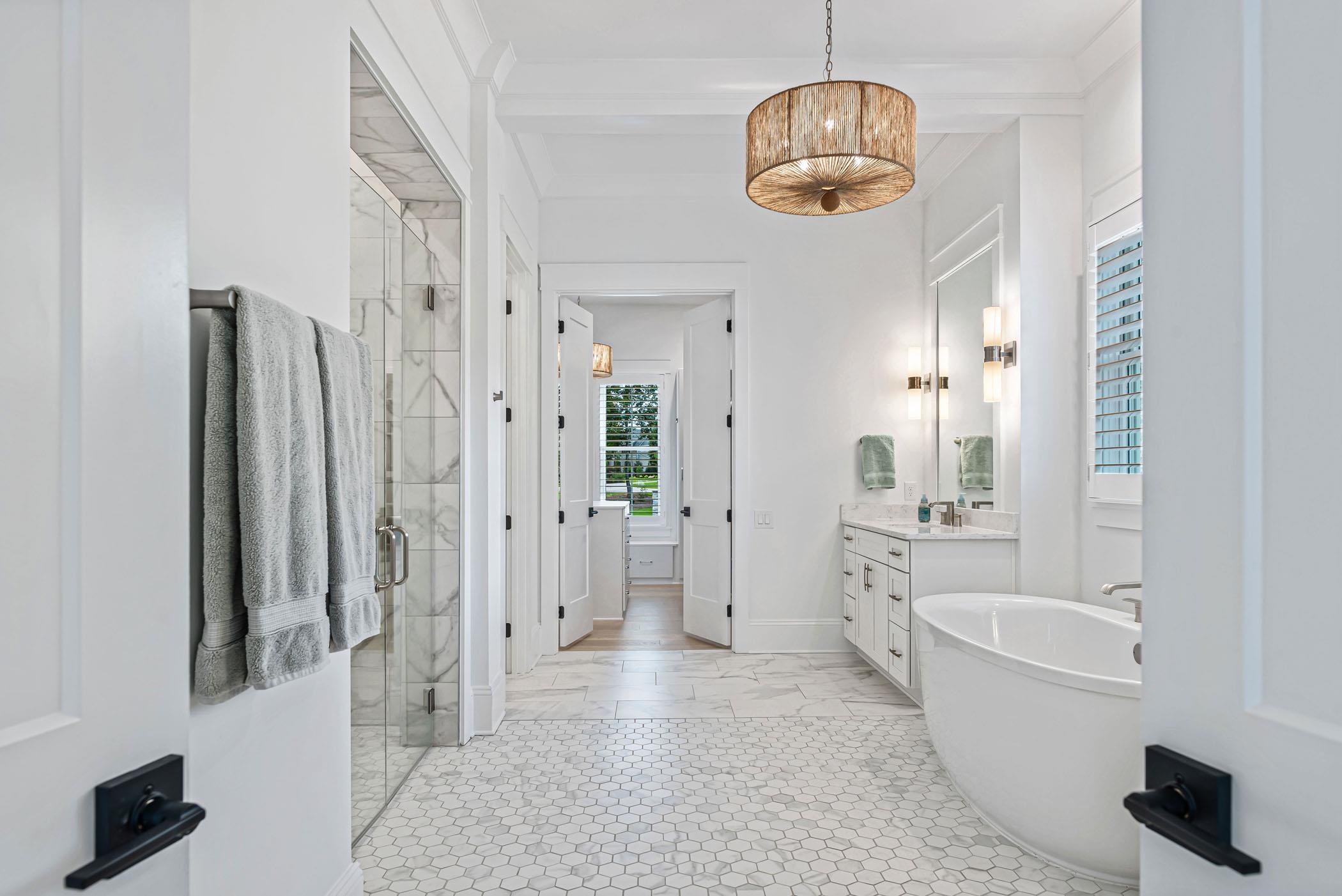 2960 LINGER LONGER DRIVE image 43