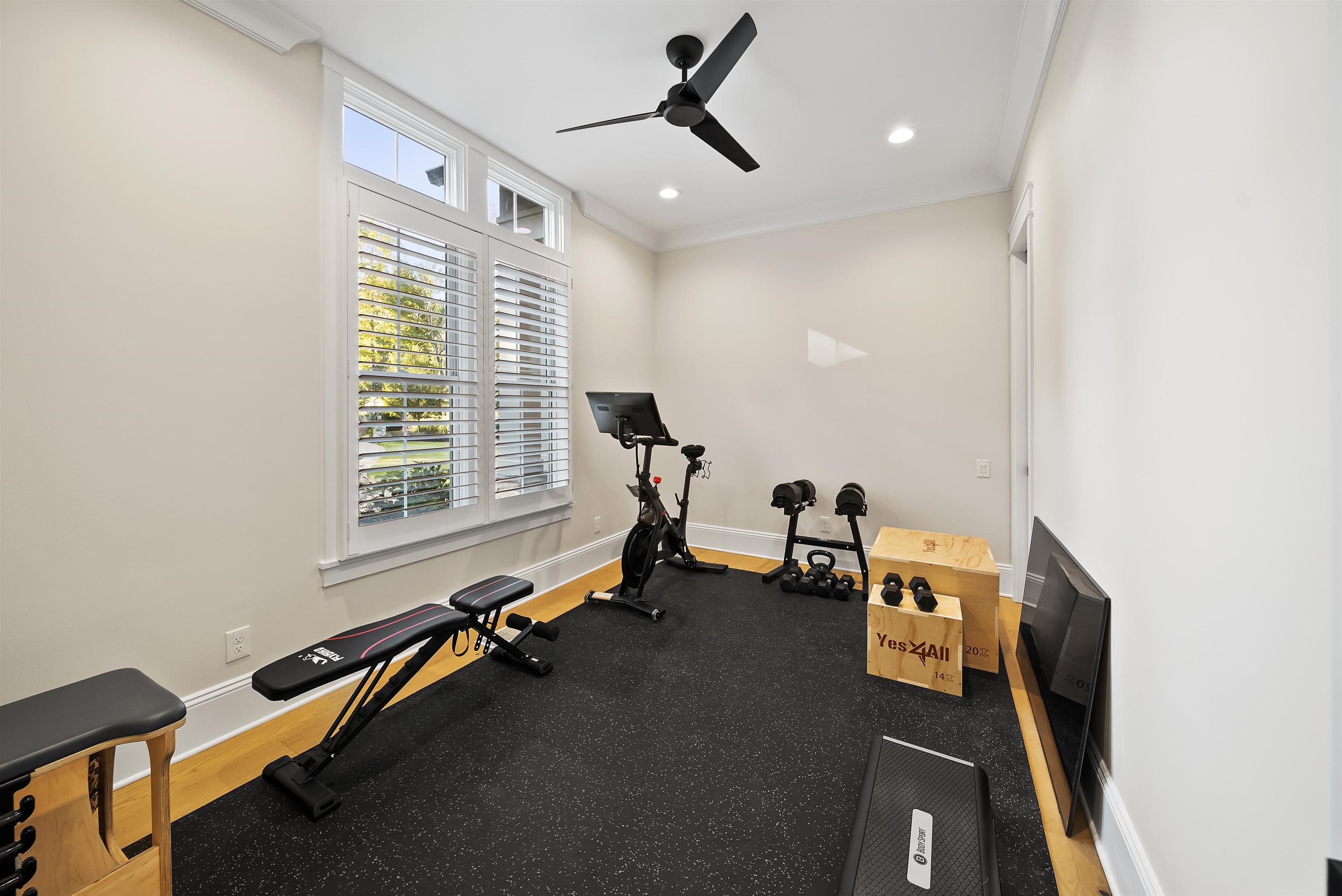 2960 LINGER LONGER DRIVE image 60