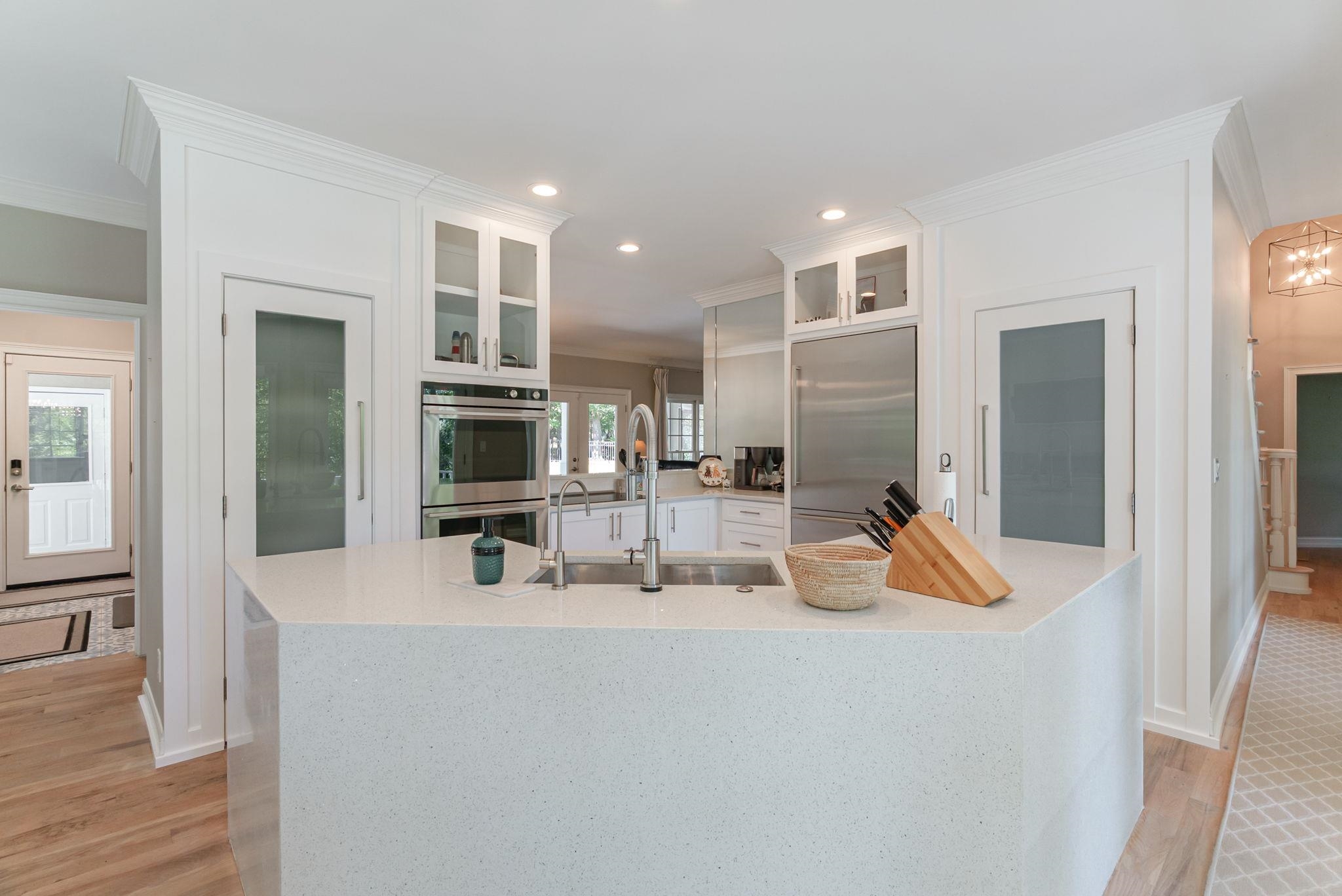 1101 CLUB COVE DRIVE image 27