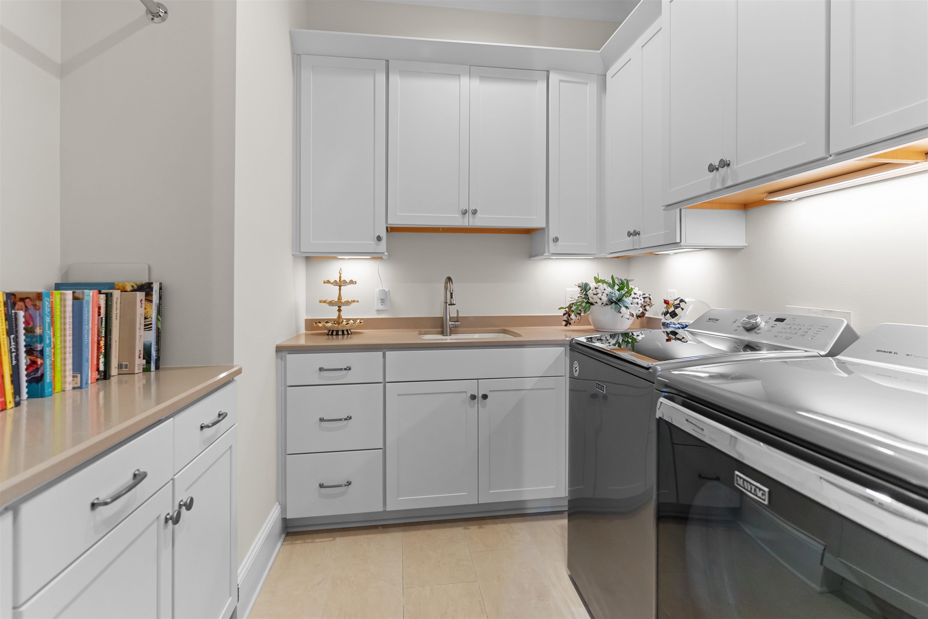 1031 OLIVER CREEK image 47