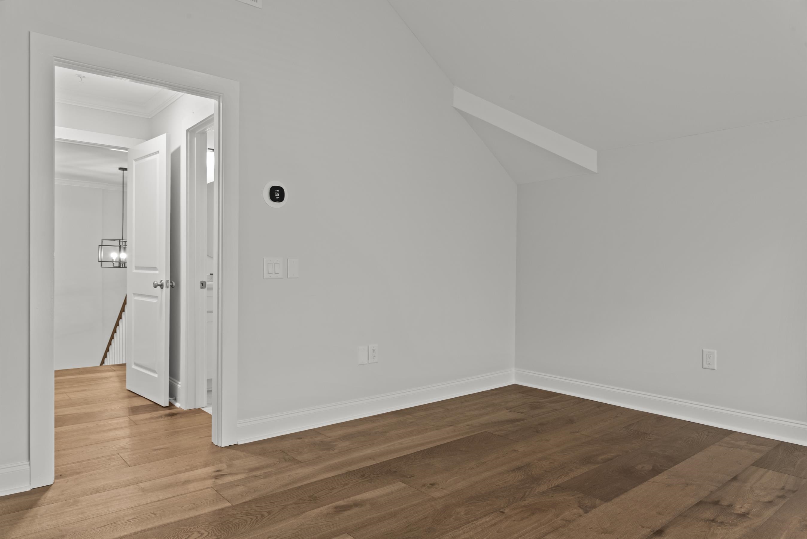 1030 F TAILWATER image 31