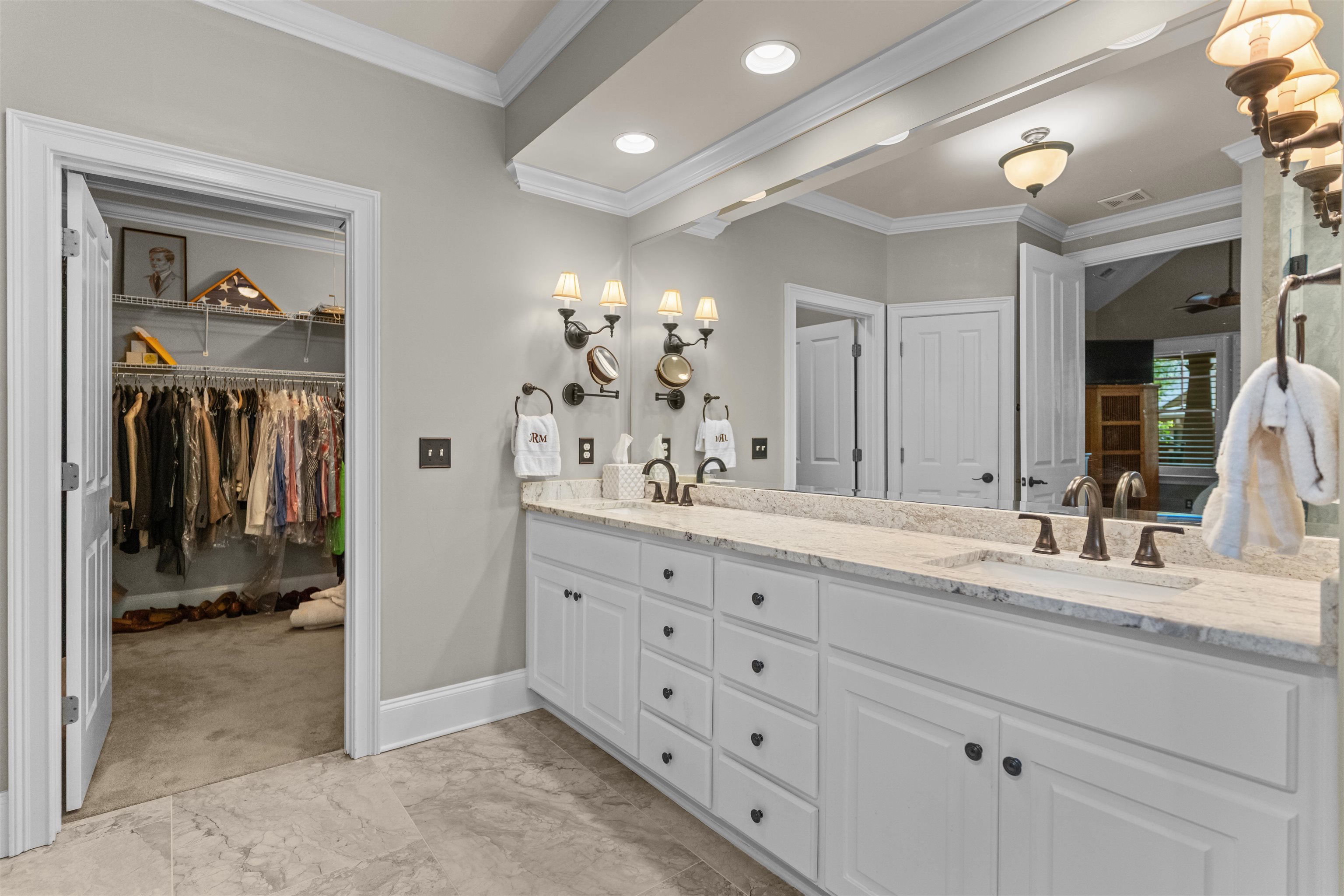 1070 SALLIES VIEW image 24