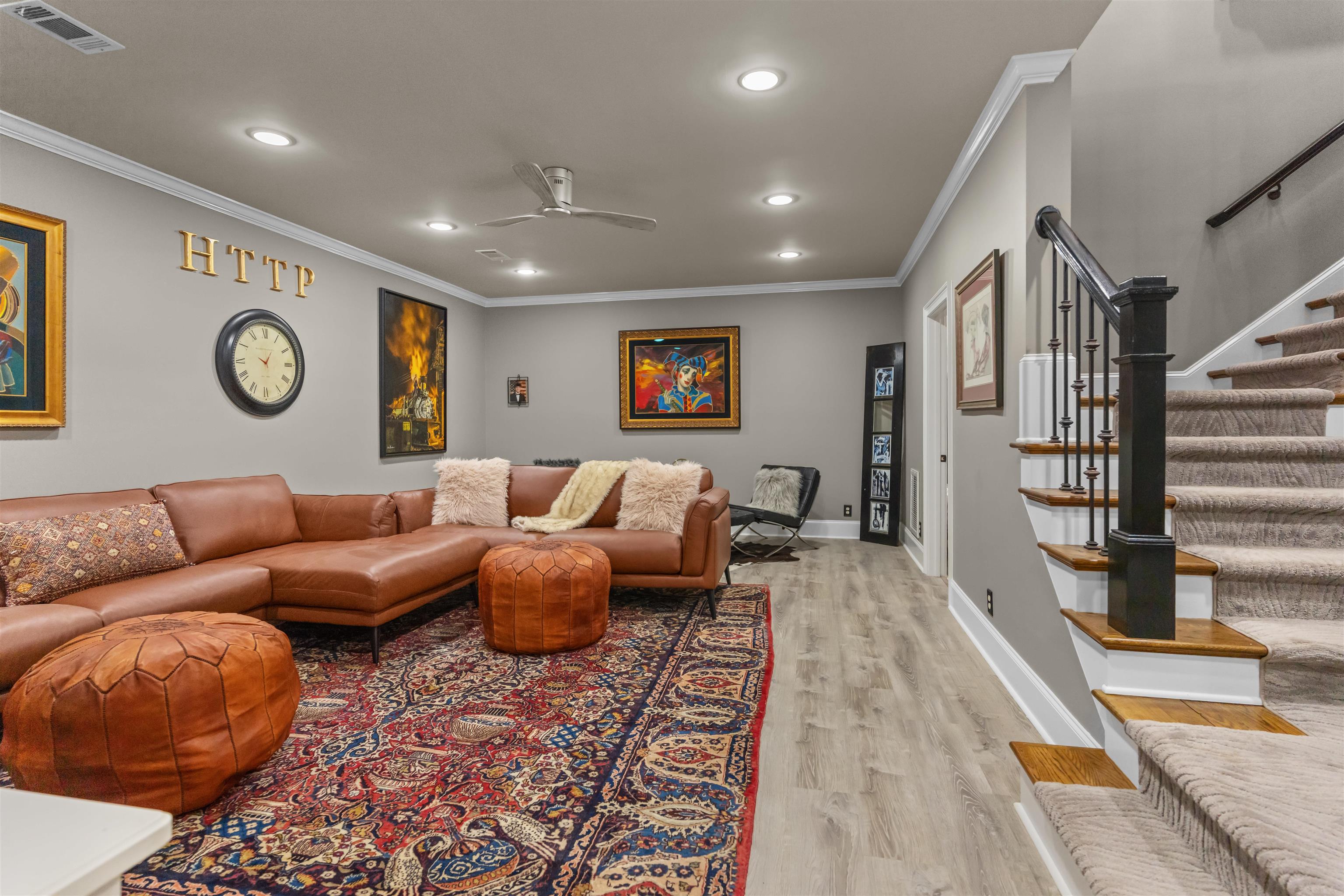 1070 SALLIES VIEW image 33