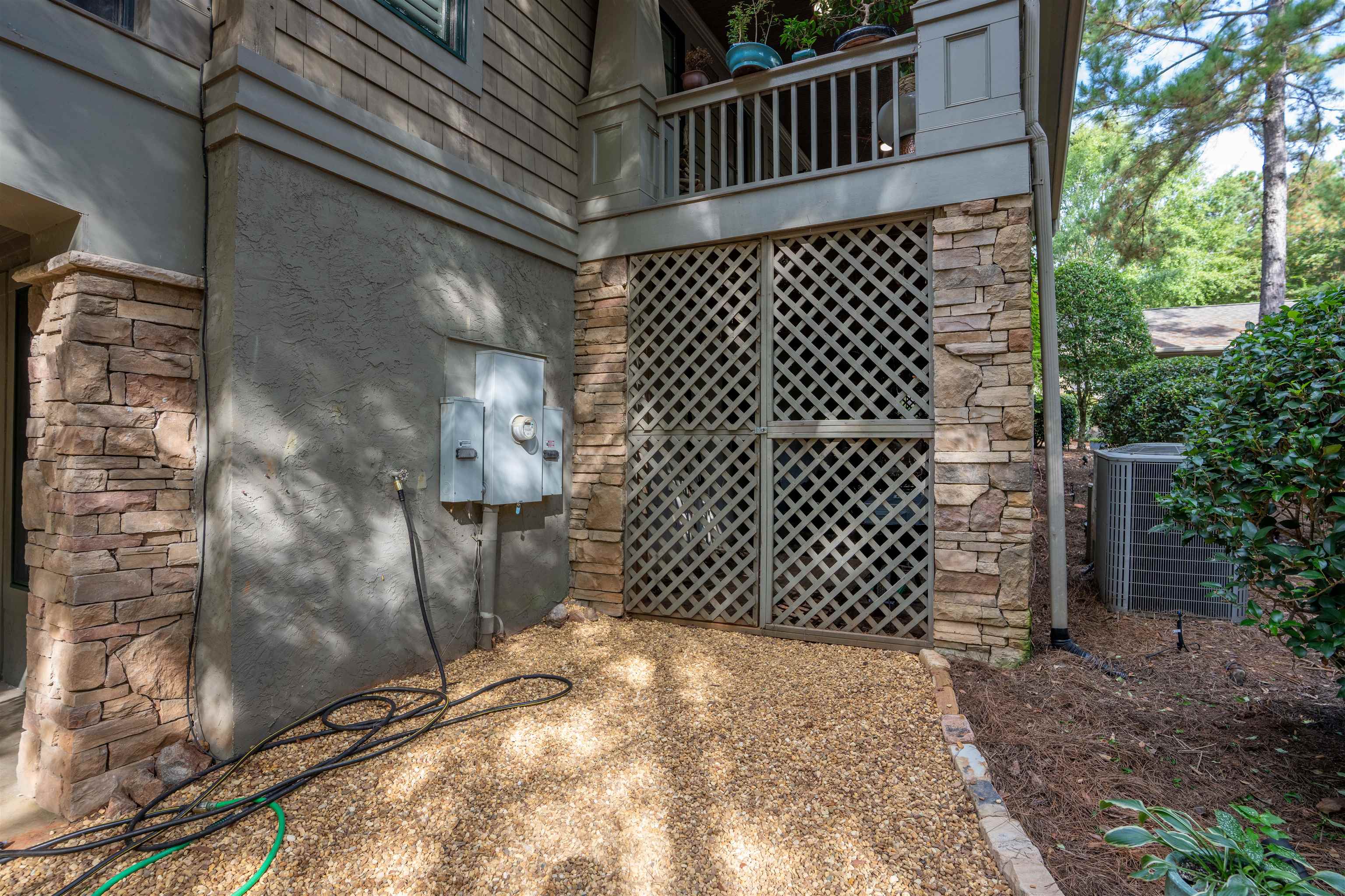 1070 SALLIES VIEW image 44