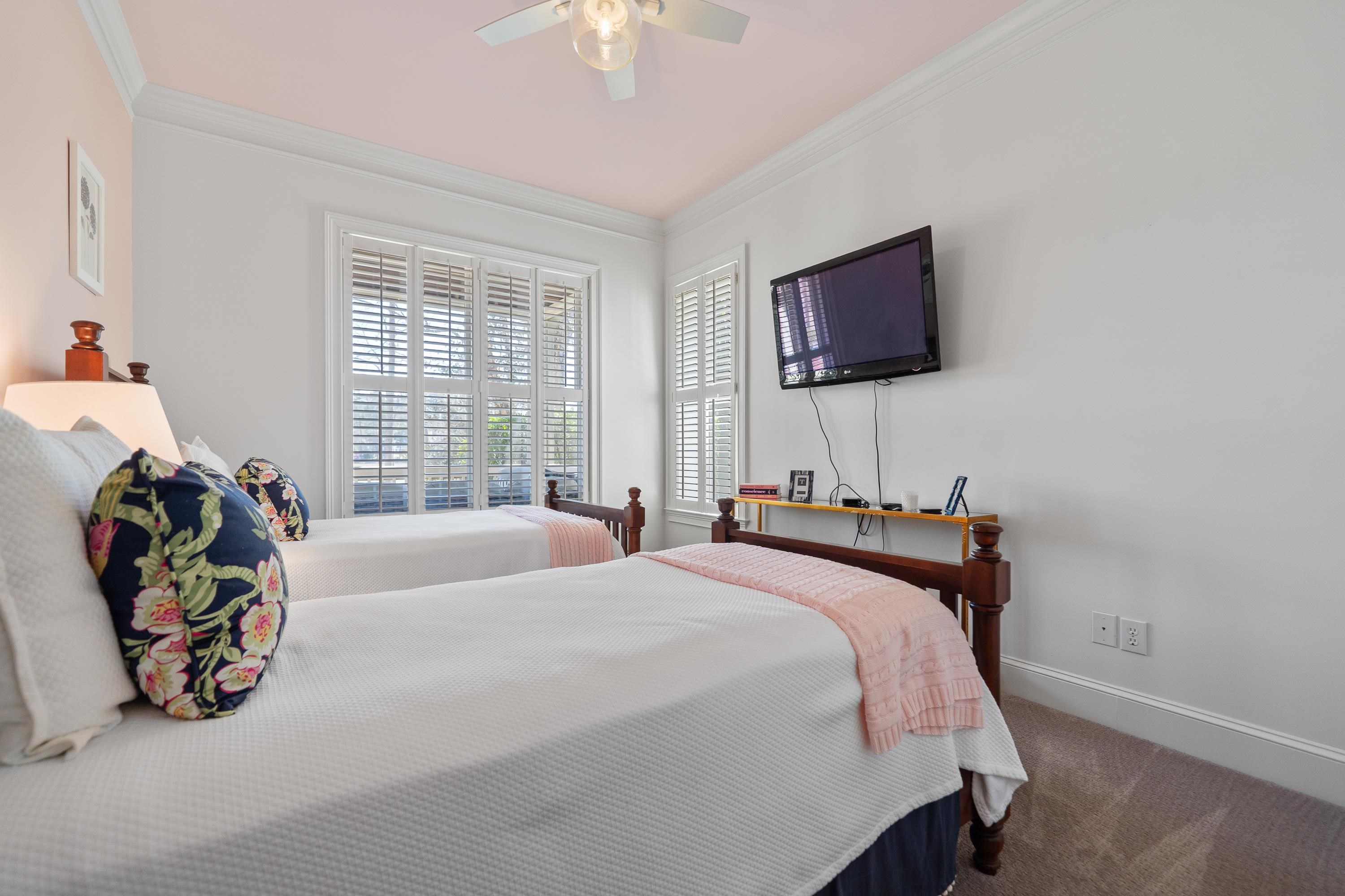 1120 PLANTATION POINT DRIVE image 54